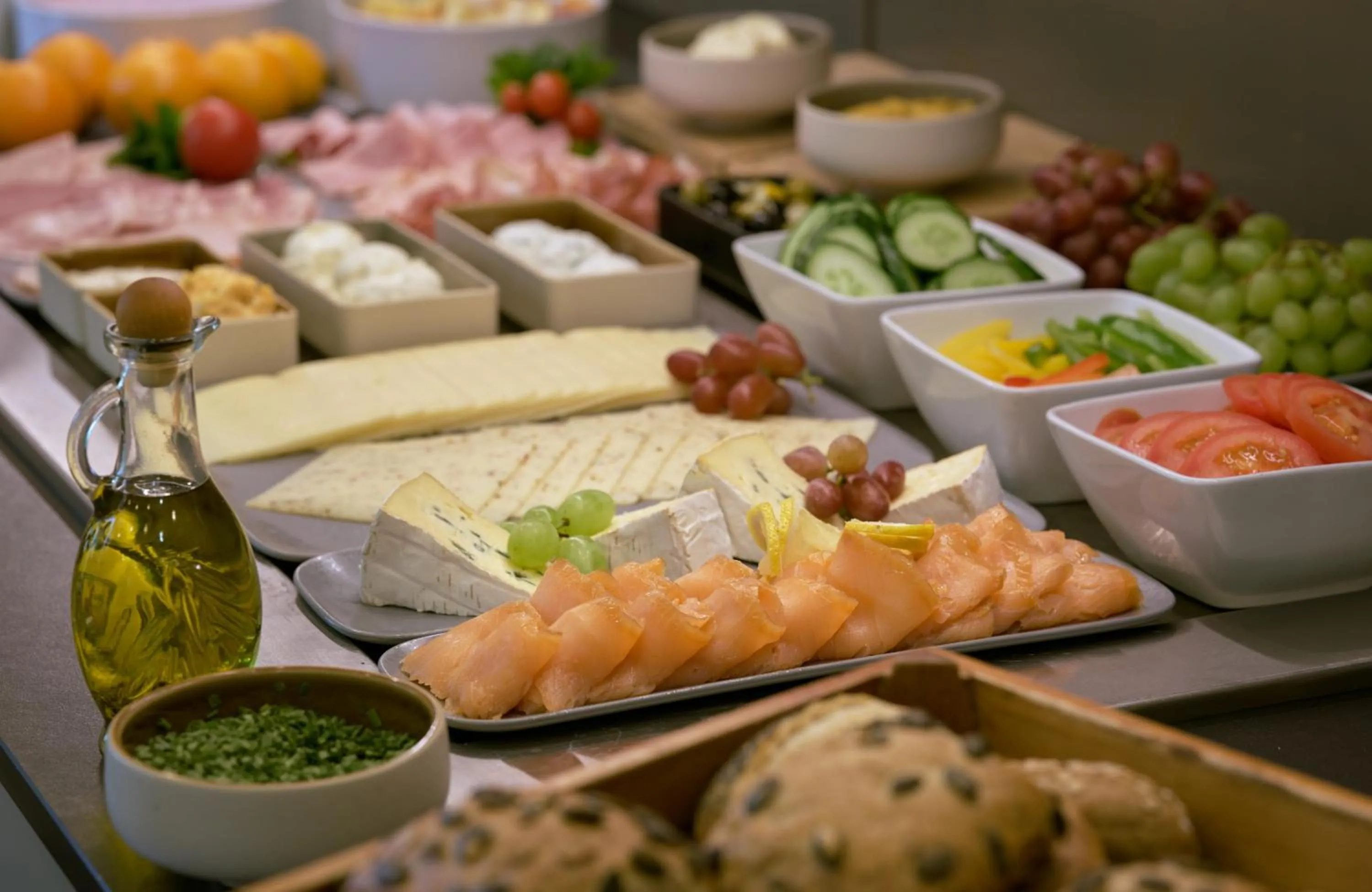 Buffet breakfast in Leonardo Hotel Munich City North