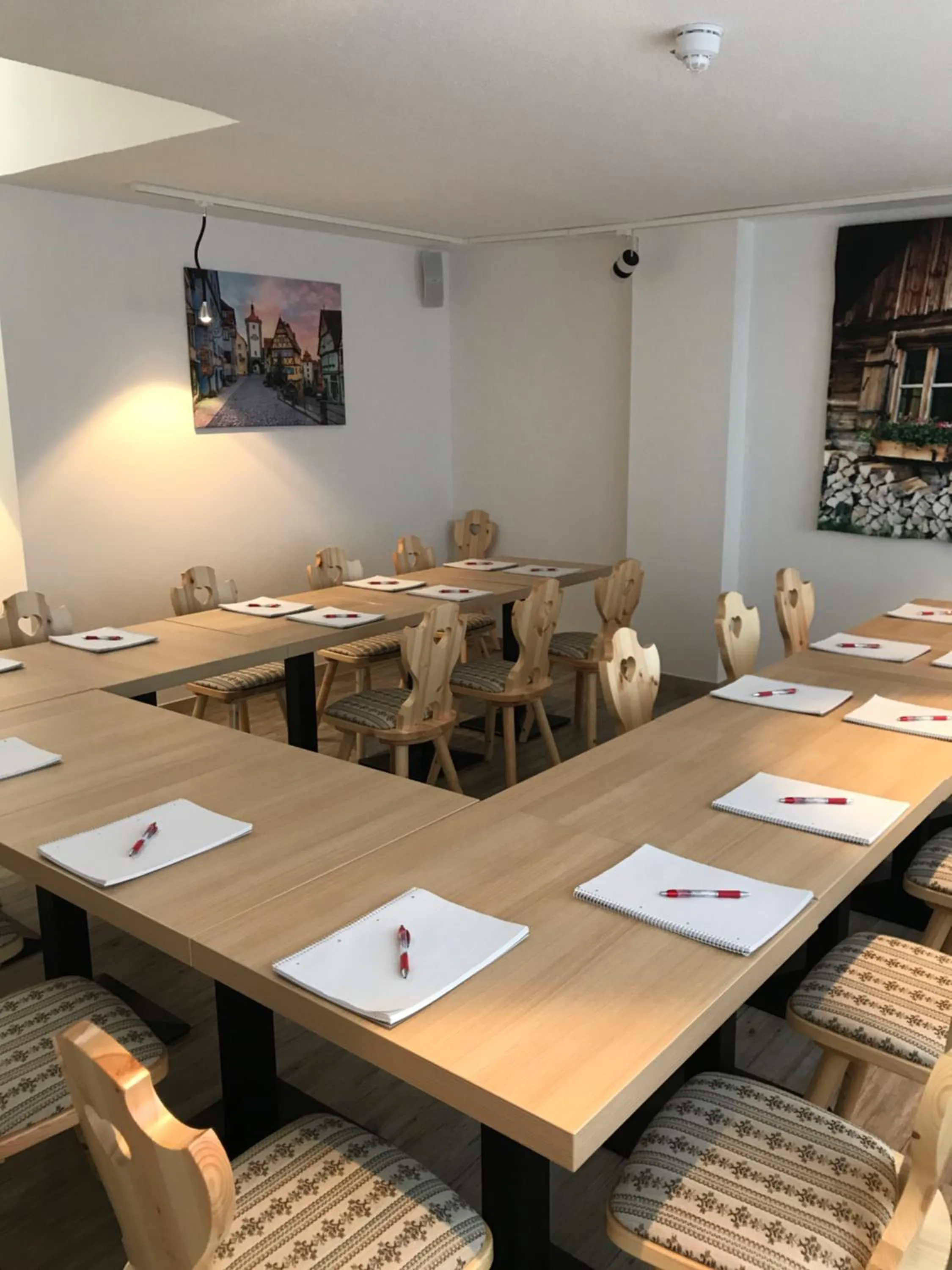 Banquet/Function facilities in Hotel Edel Weiss