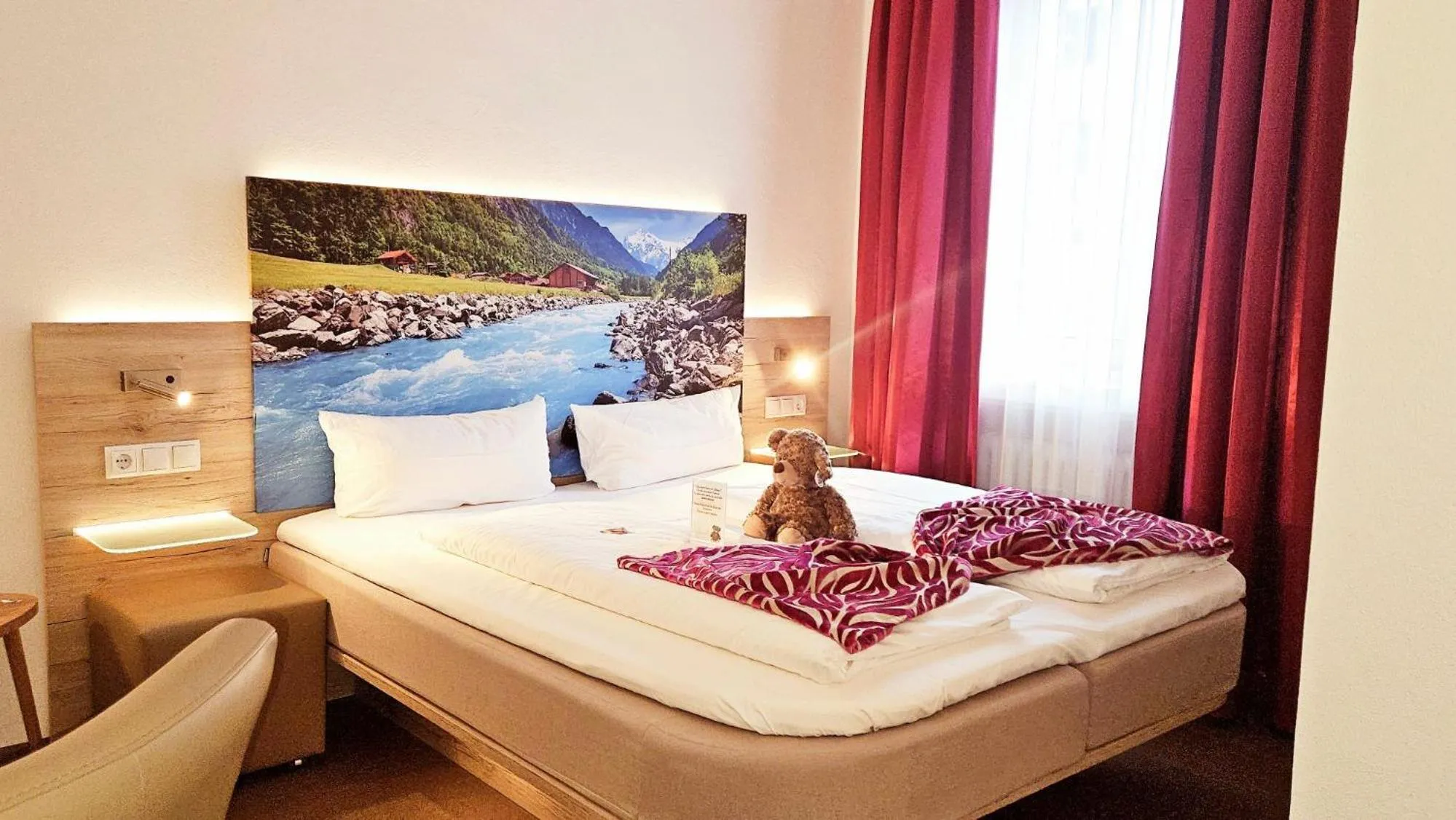 Bedroom, Bed in Hotel Edel Weiss