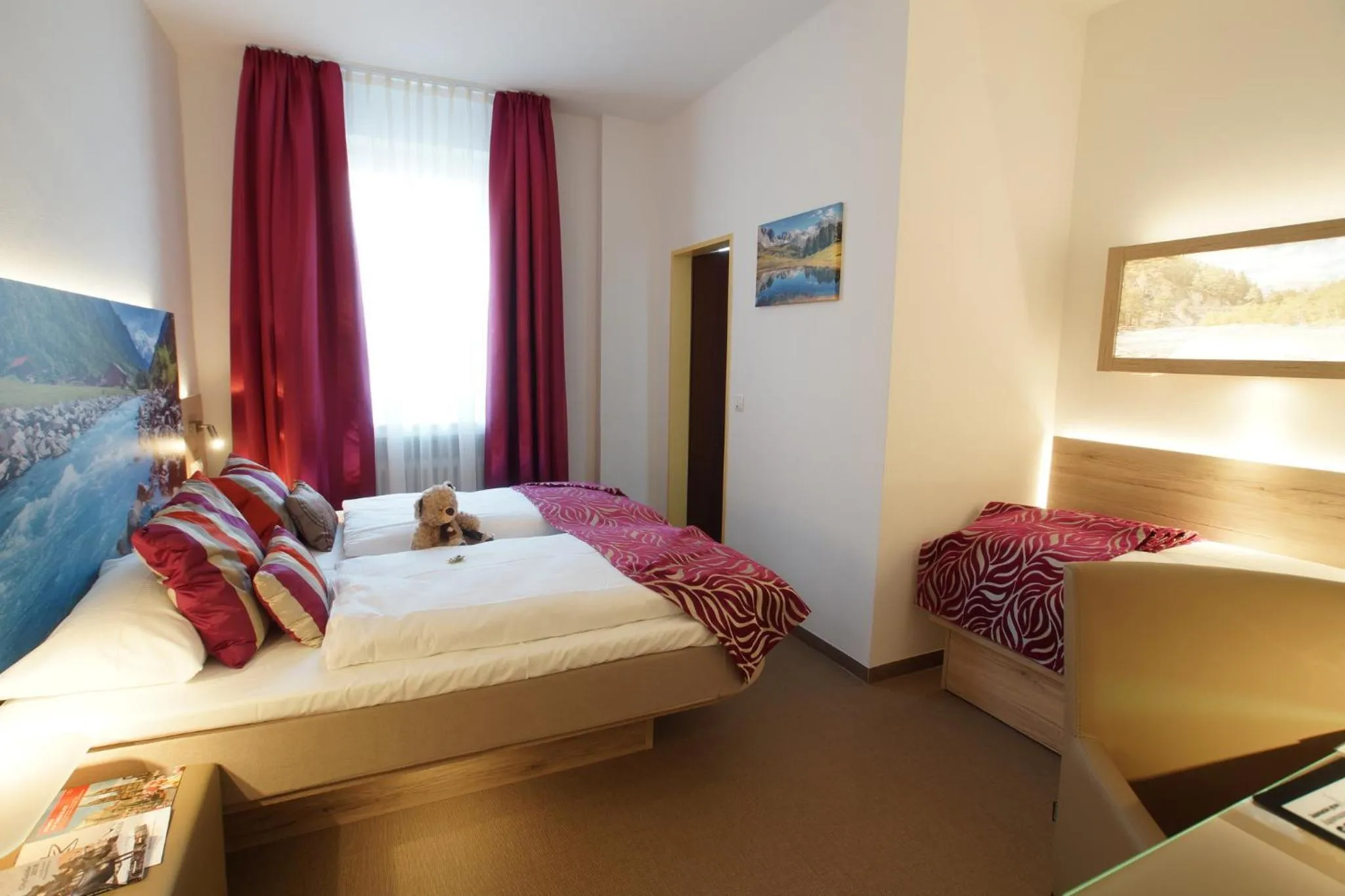 Family, Bed in Hotel Edel Weiss