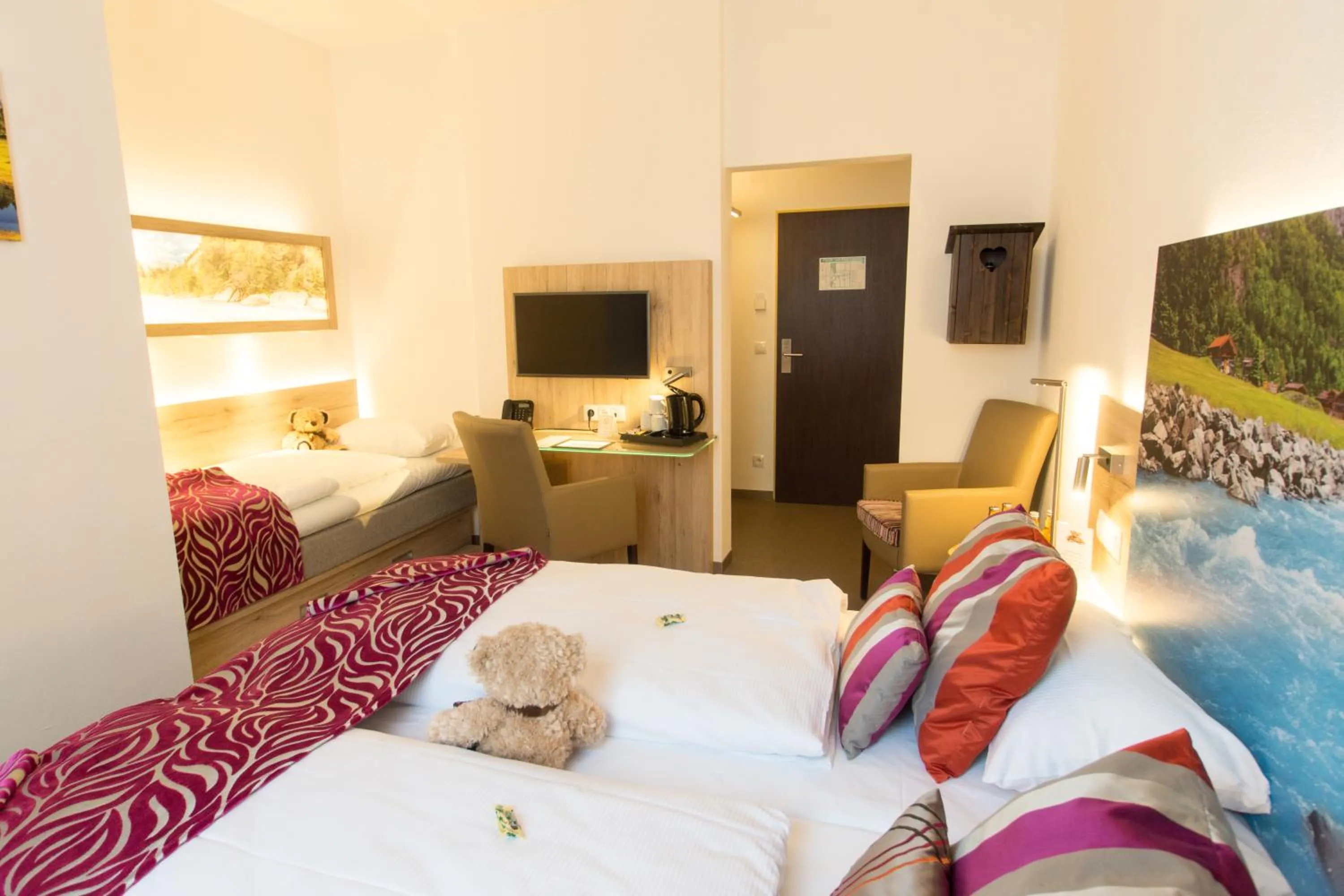 Photo of the whole room, Bed in Hotel Edel Weiss