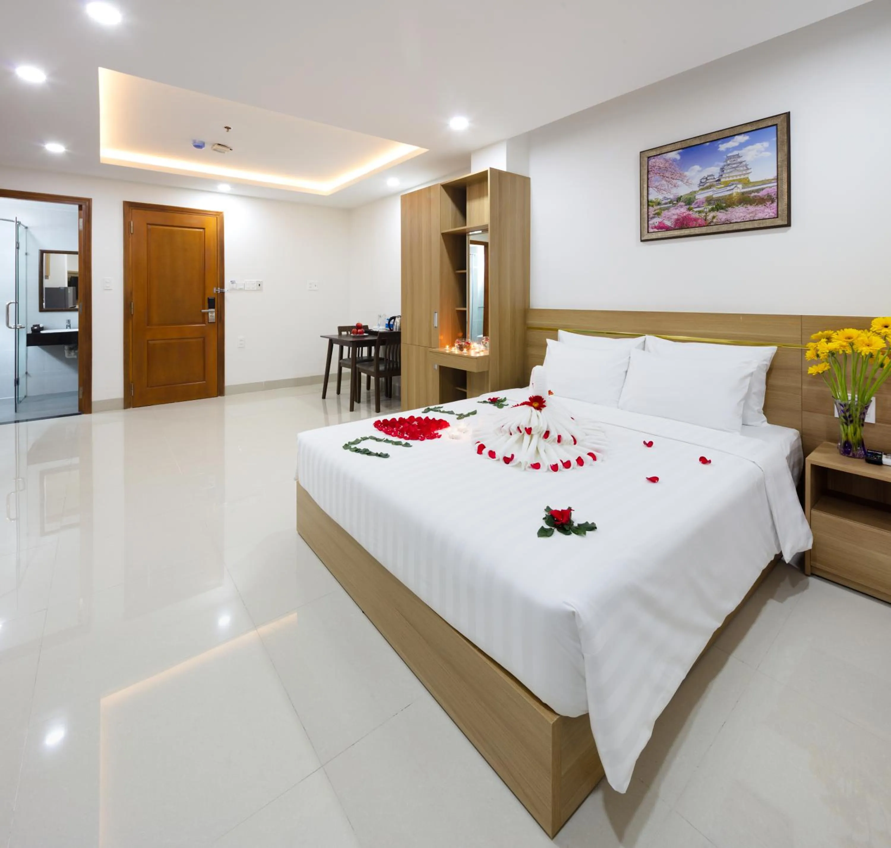 Bedroom, Bed in XO Hotel & Apartments