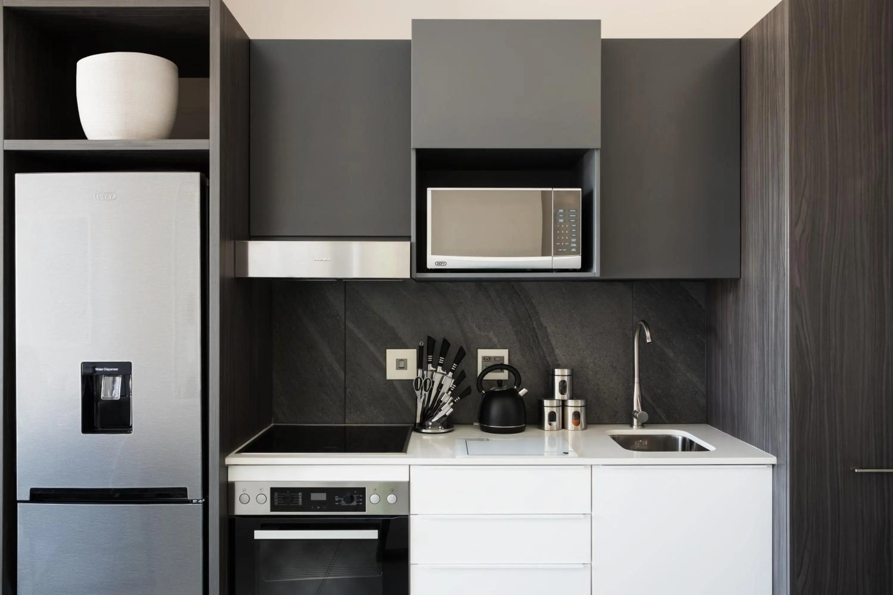 Kitchen or kitchenette in The Capital Trilogy Menlyn Maine