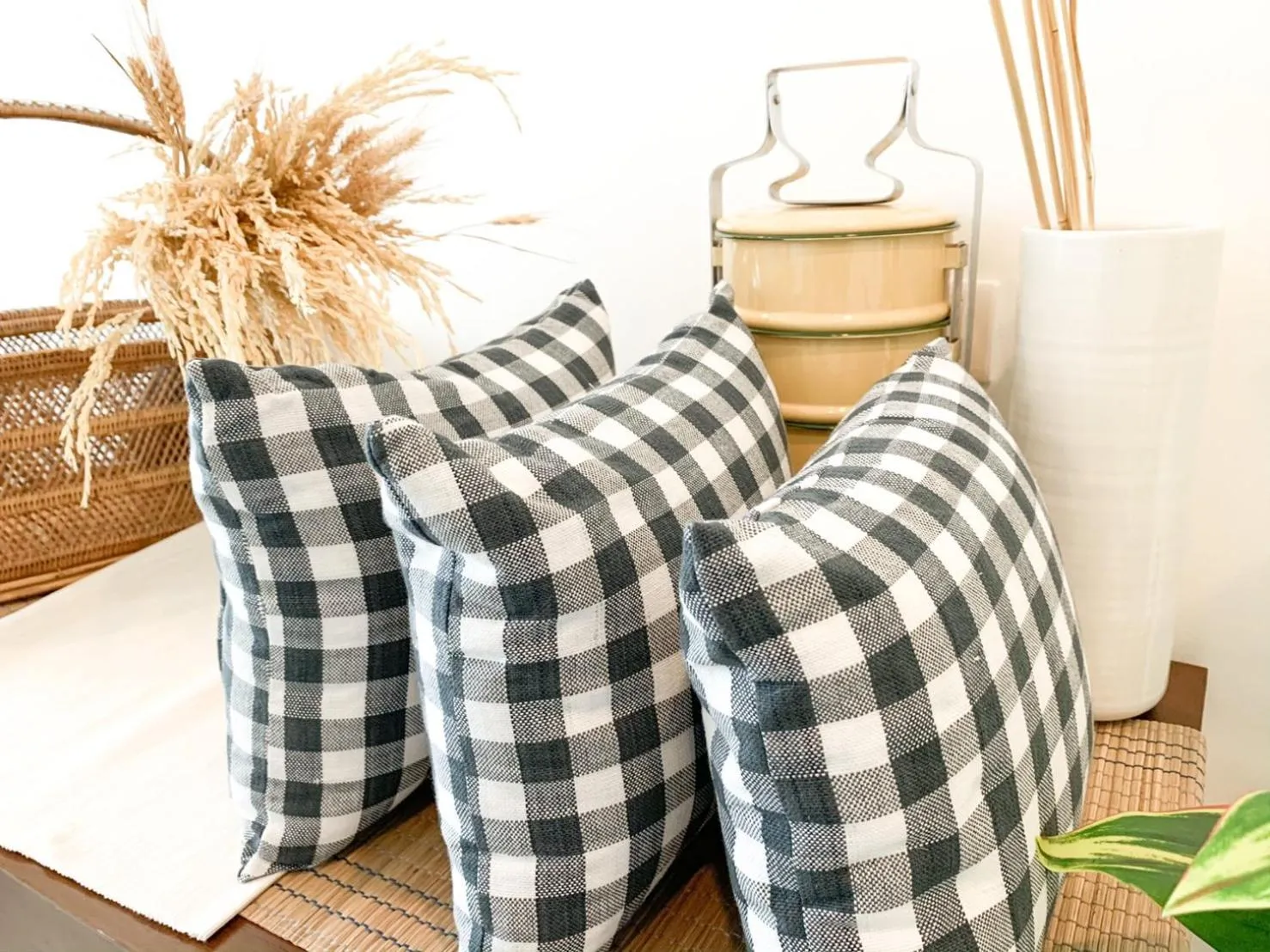 Seating area, Bed in Siamplaengna Residence