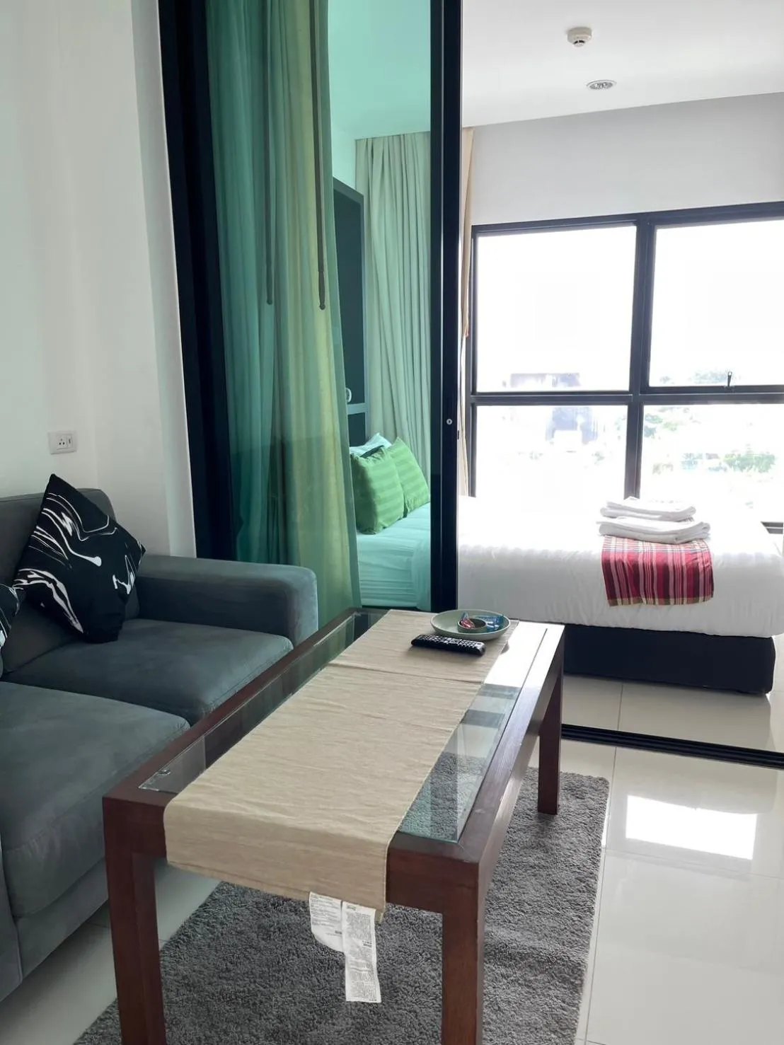 Bed in Siamplaengna Residence