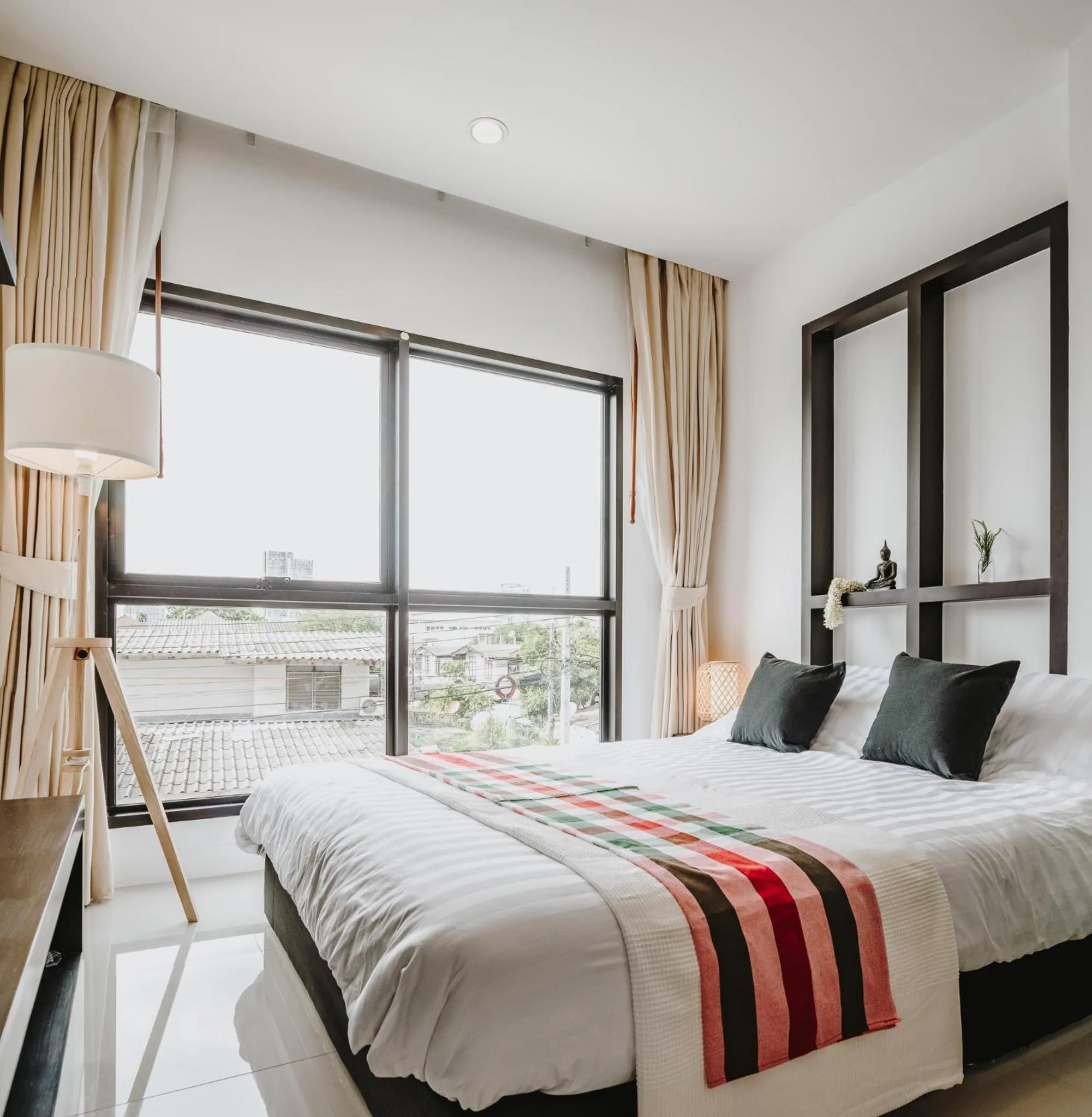 Photo of the whole room, Bed in Siamplaengna Residence