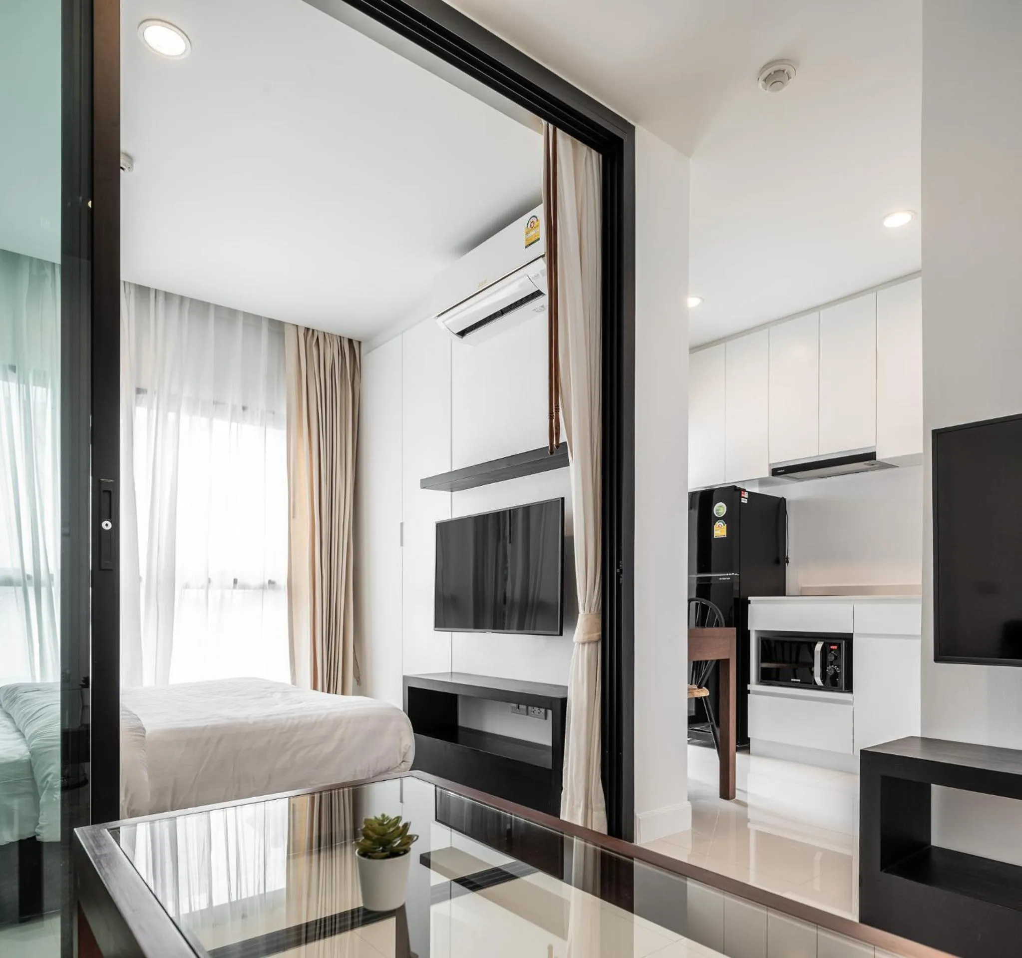 TV and multimedia in Siamplaengna Residence