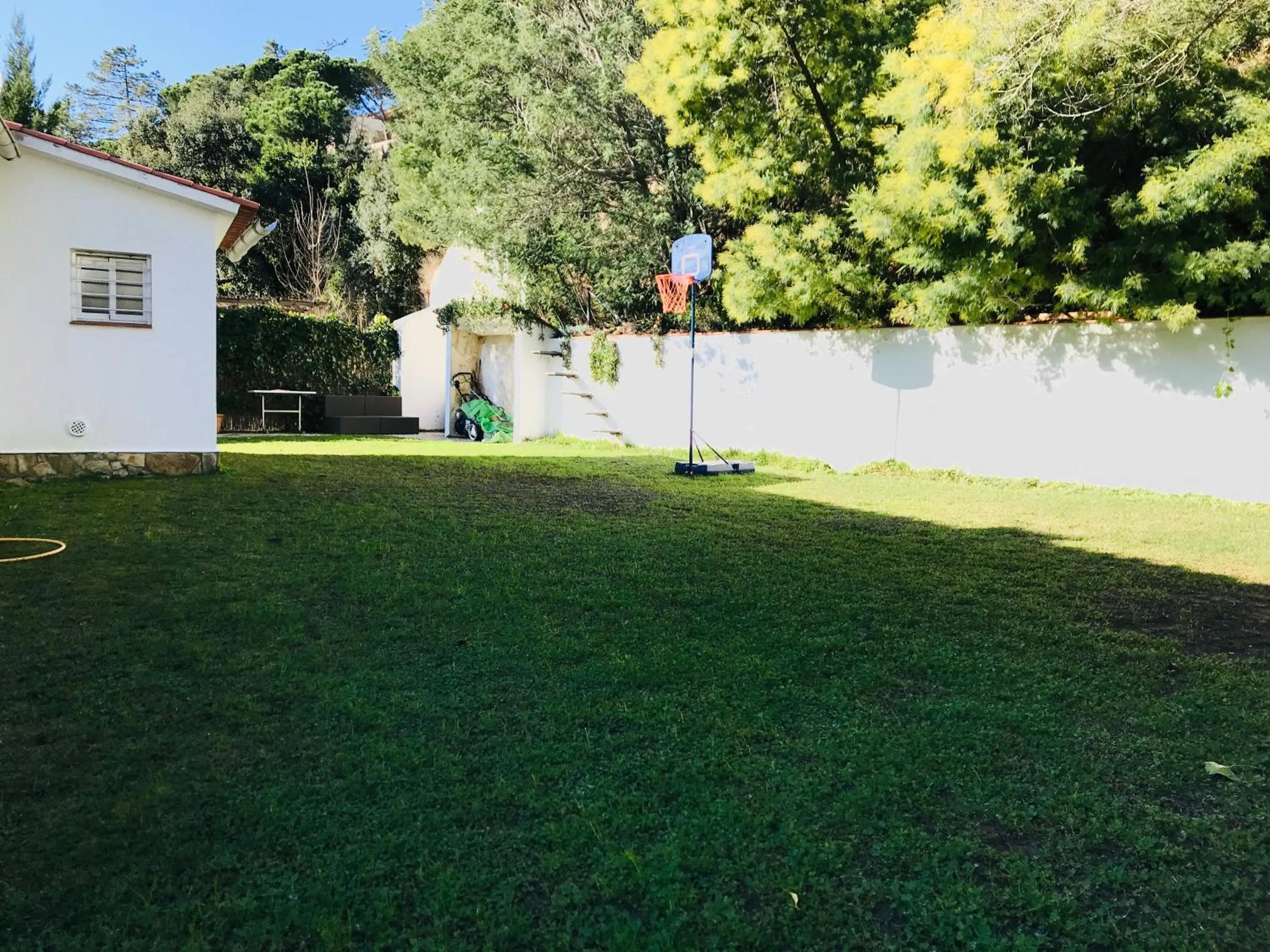 Patio in Mediterranean Villa Investingspain sea view and pool