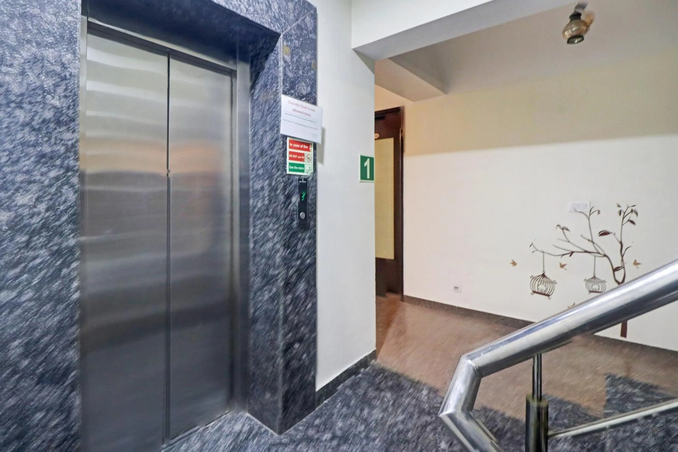 Lobby or reception in Hotel O Star Inn