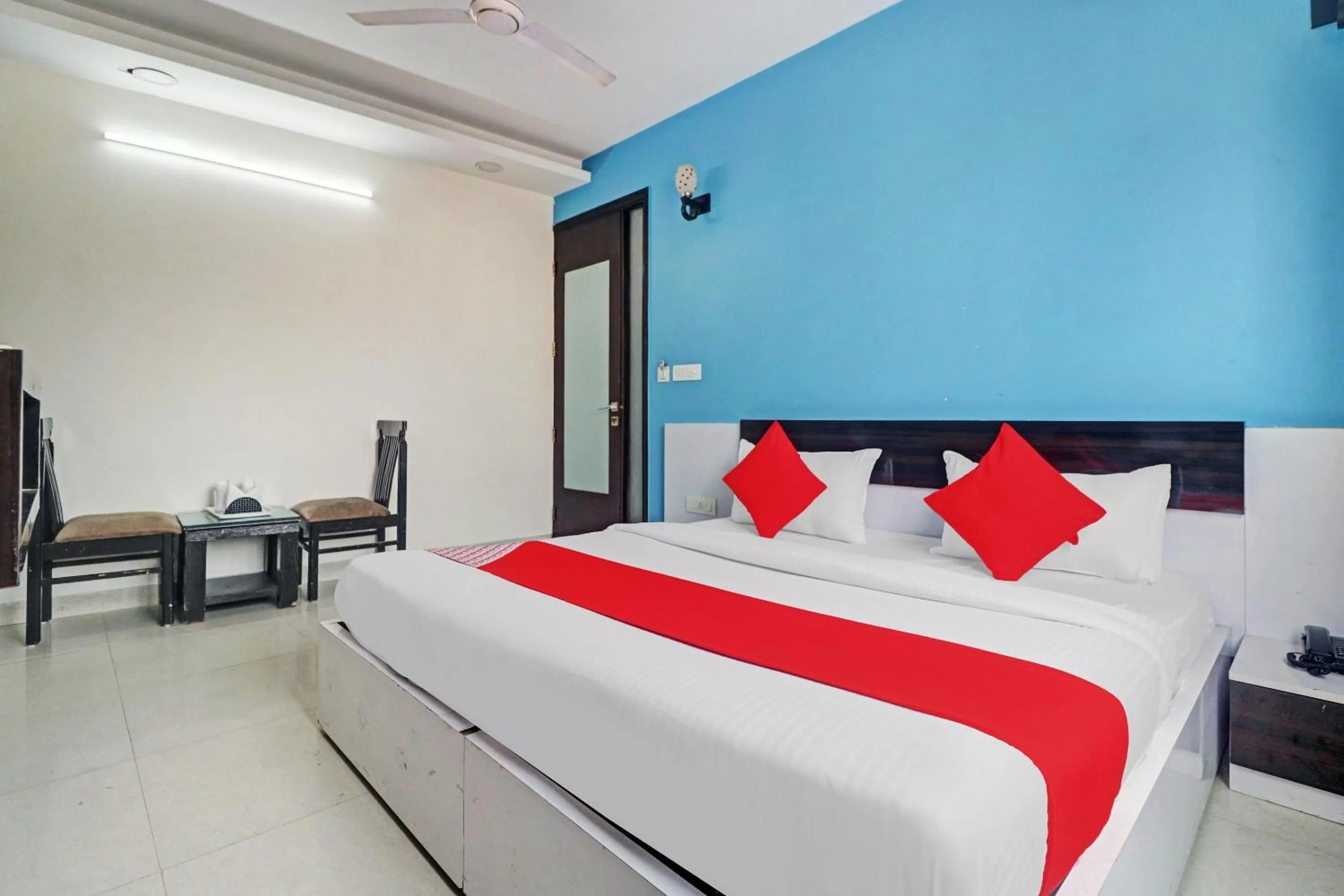 Bedroom in Hotel O Star Inn