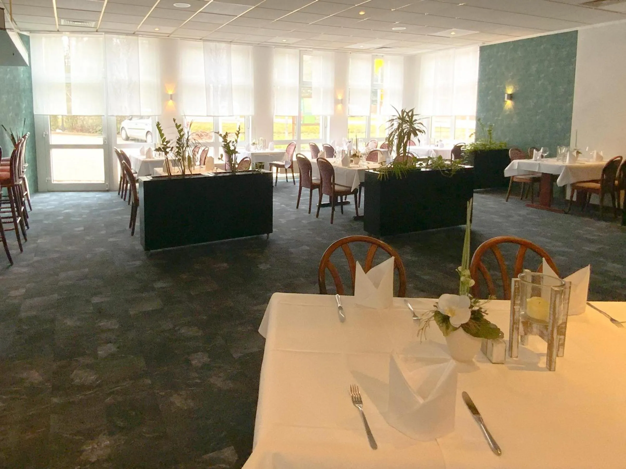 Restaurant/places to eat in Heidehotel Lubast