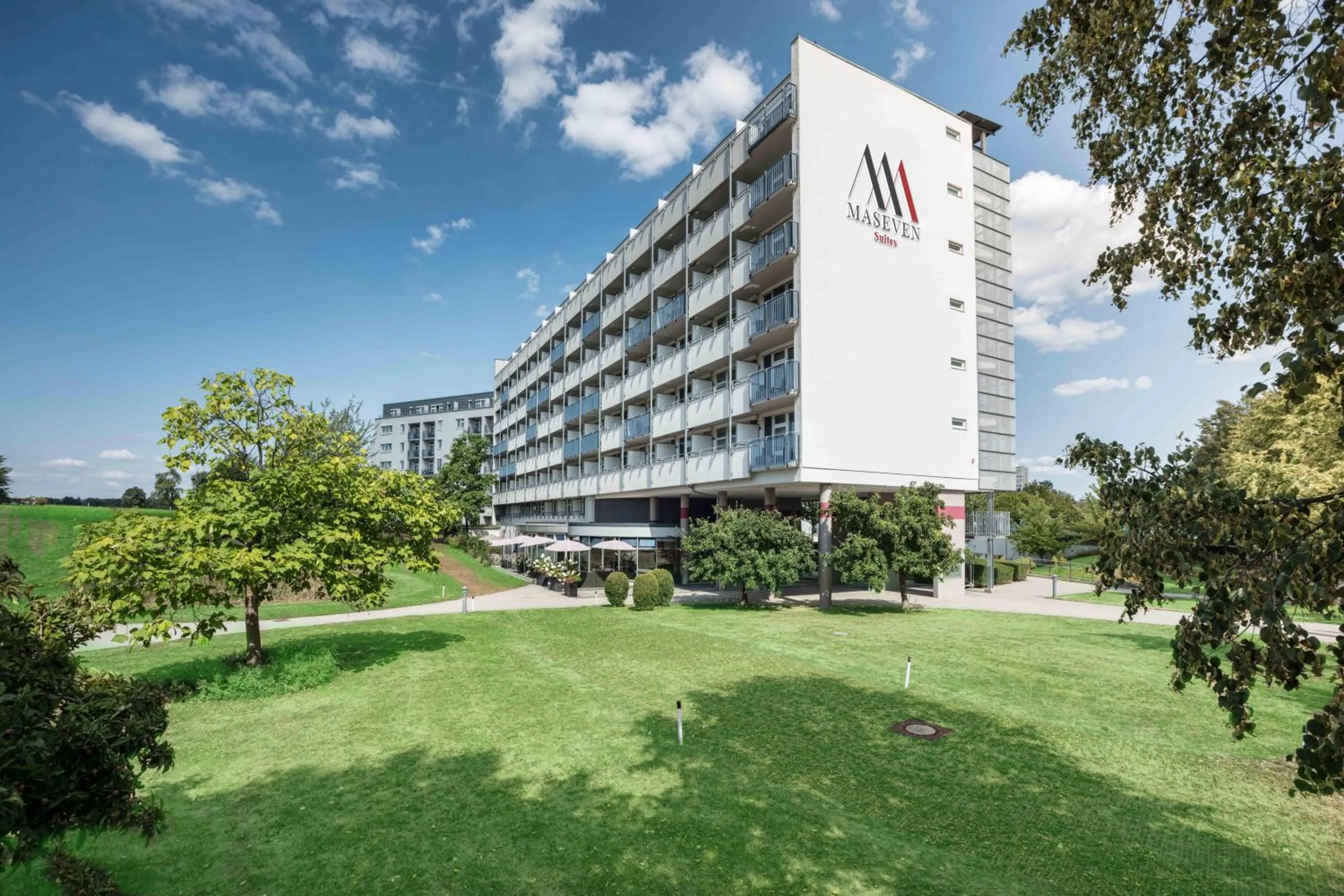 Property building in MASEVEN Stuttgart SI Centrum ehem SI-SUITES