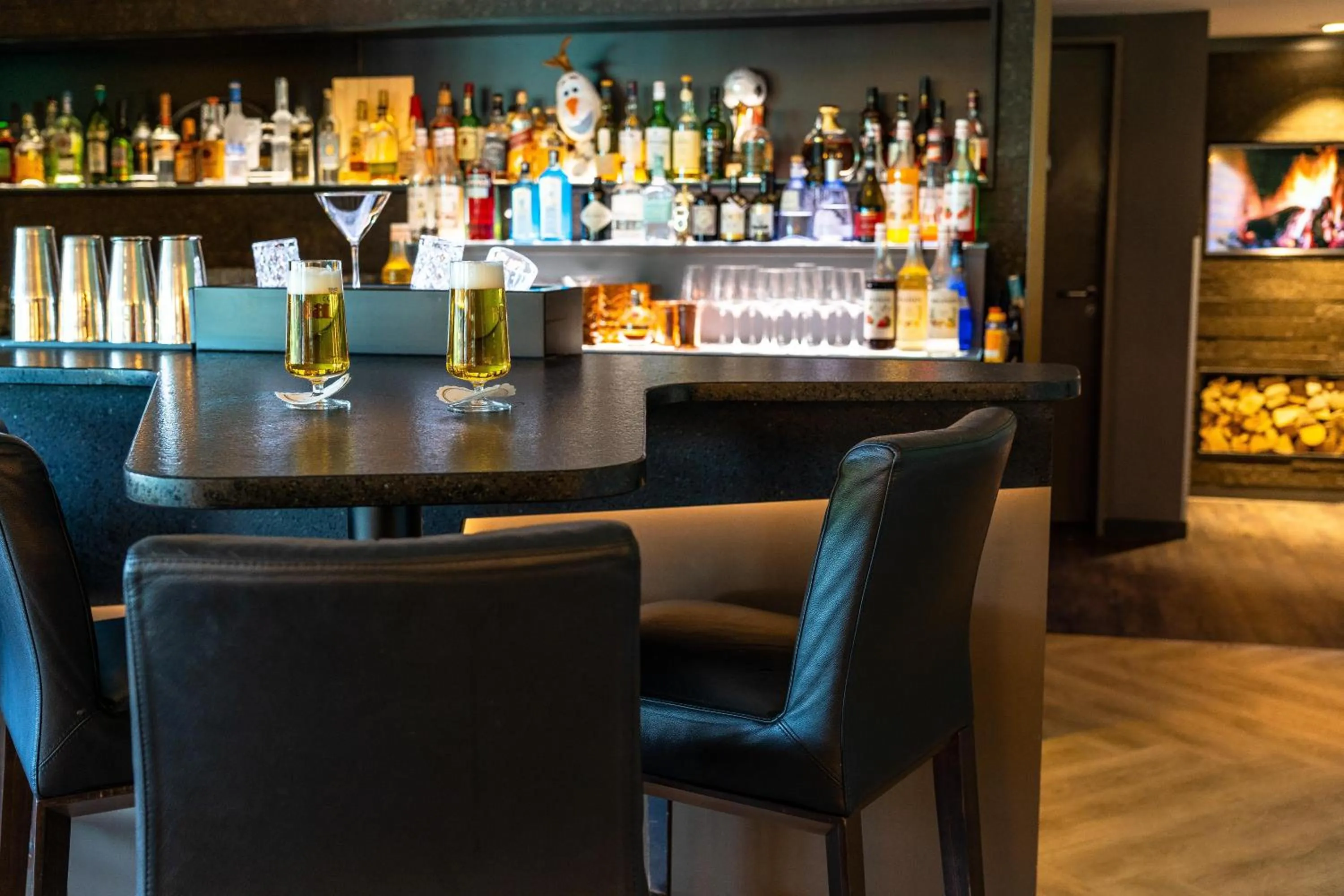 Lounge or bar in MASEVEN Stuttgart SI Centrum ehem SI-SUITES