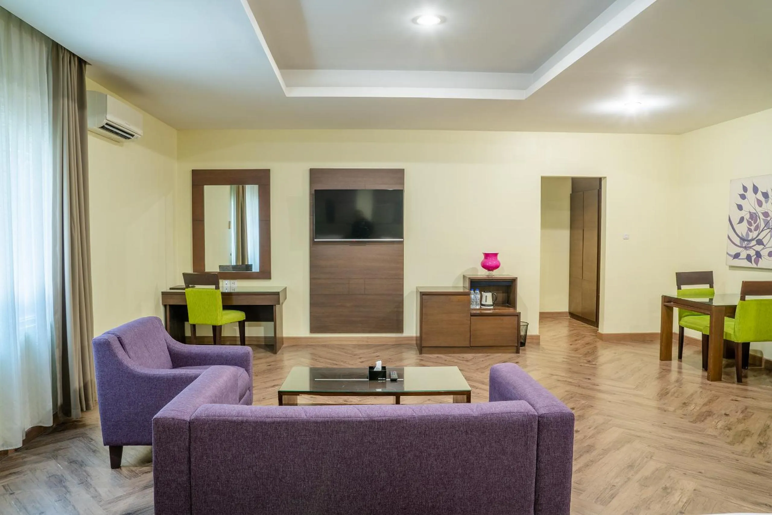 Property building in Hotel Alia Cikini