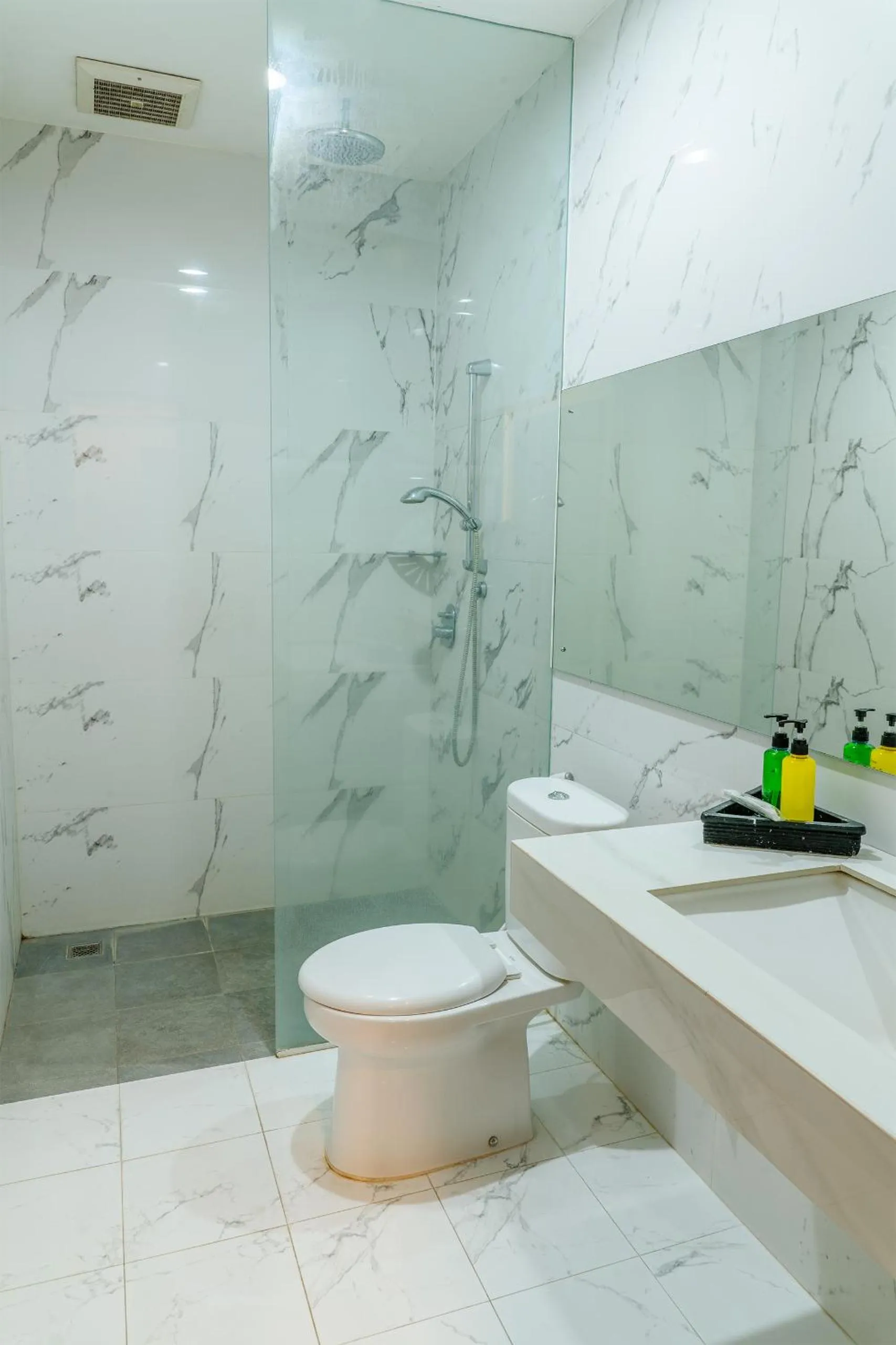 Toilet in Hotel Alia Cikini