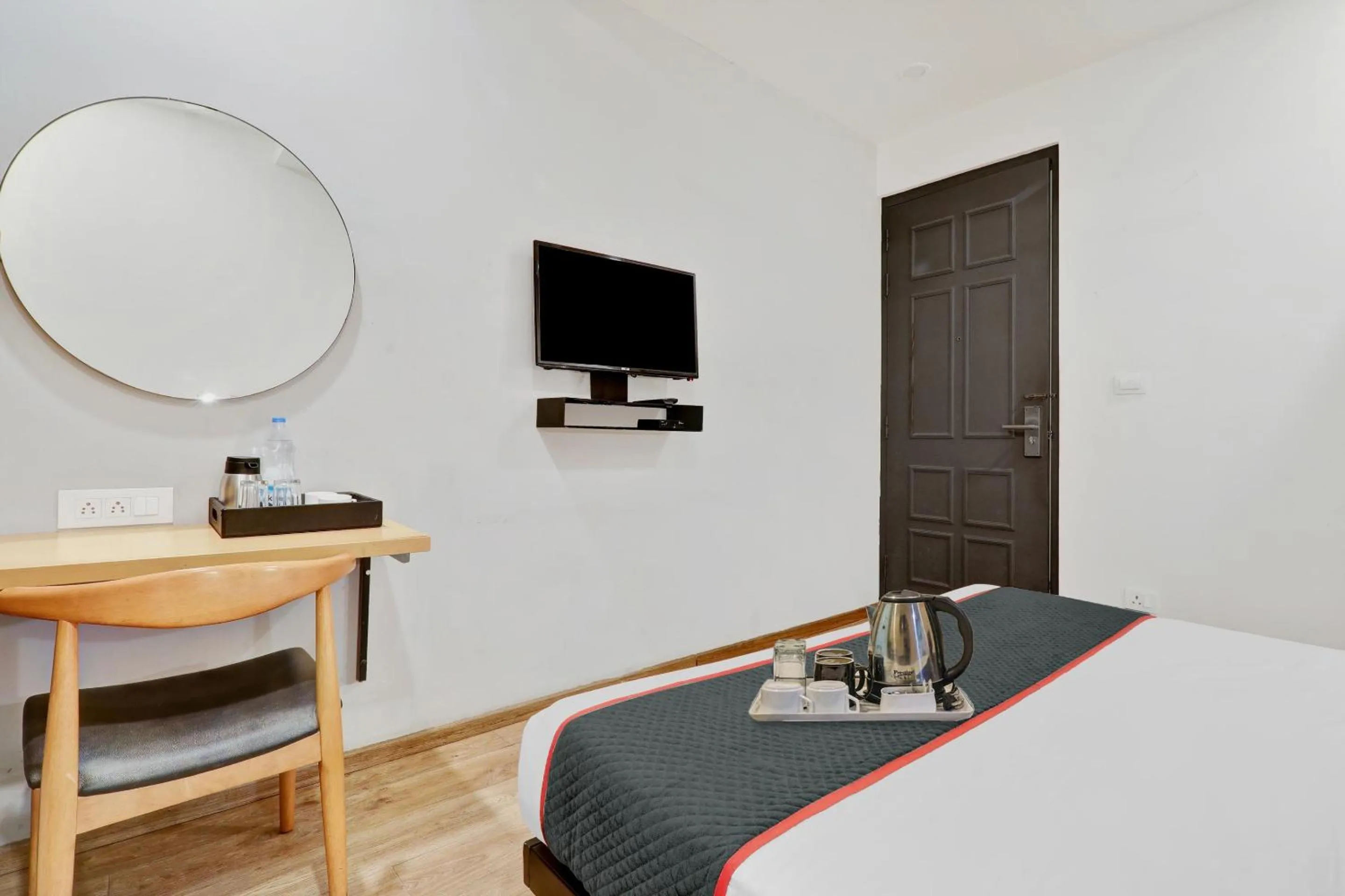 Bedroom, Bed in Super Townhouse 139 Ashiyana Smriti Upvan Near Emerald Mall Lucknow