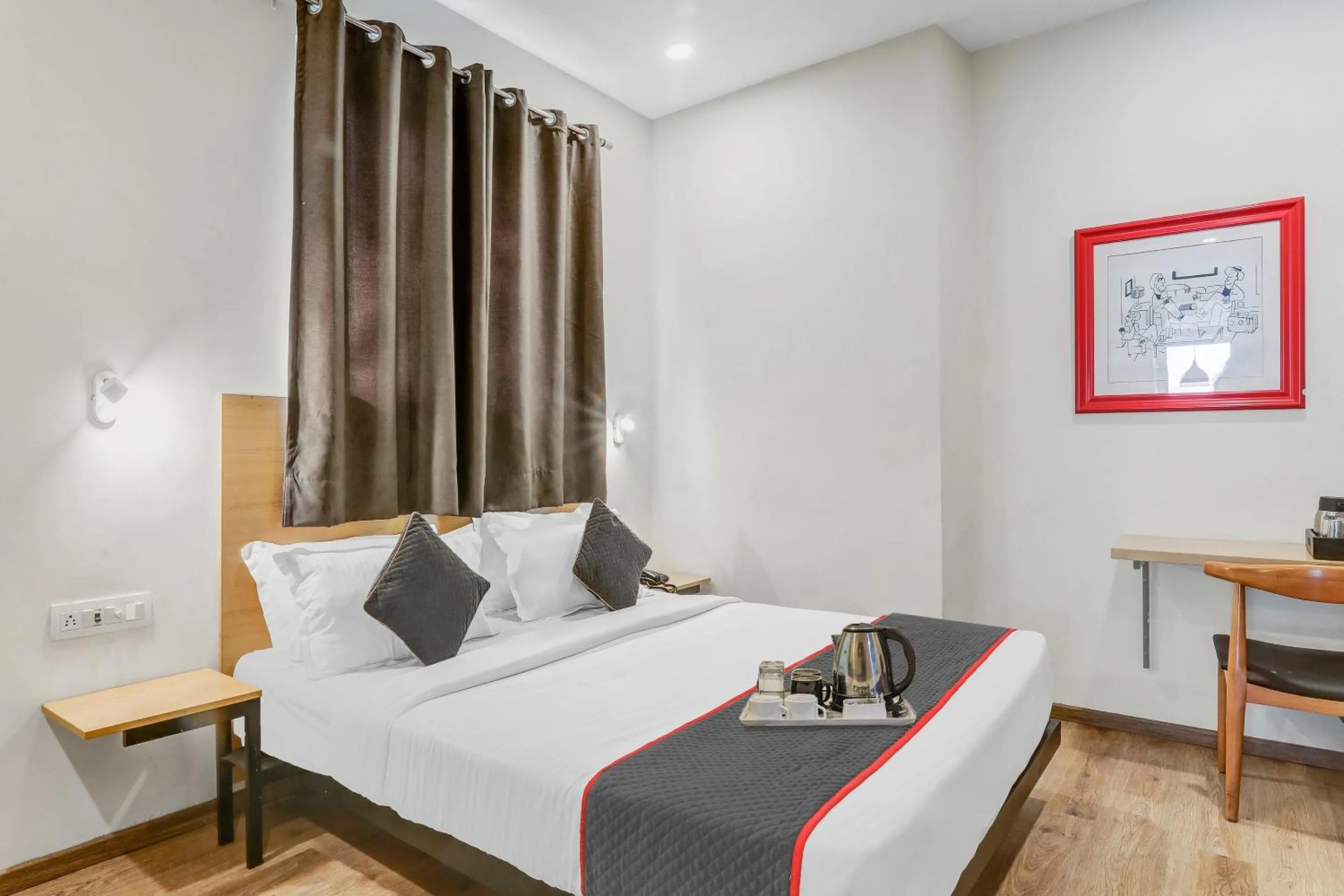 Bedroom, Bed in Super Townhouse 139 Ashiyana Smriti Upvan Near Emerald Mall Lucknow