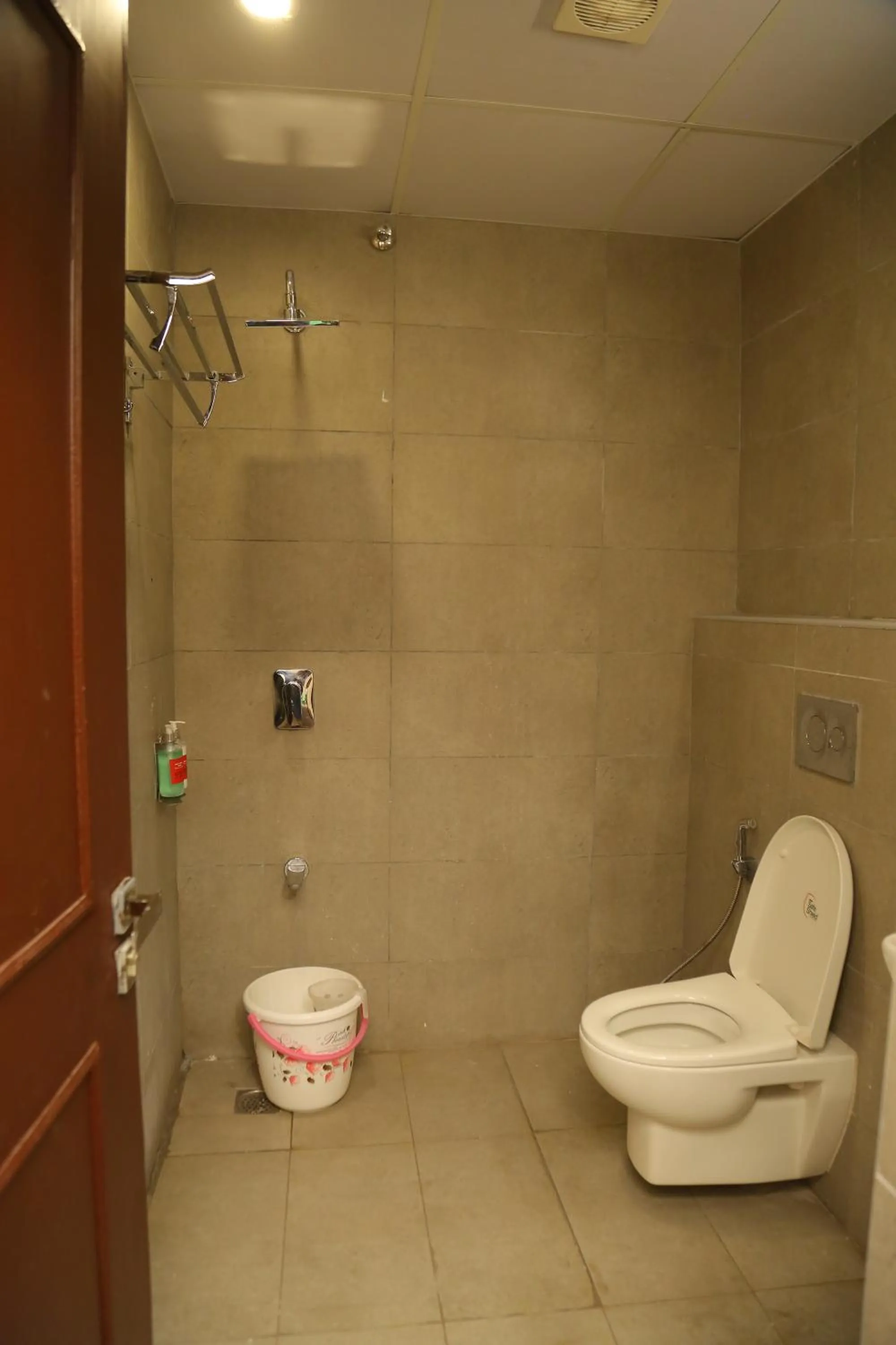 Toilet in Vishnu Paradise