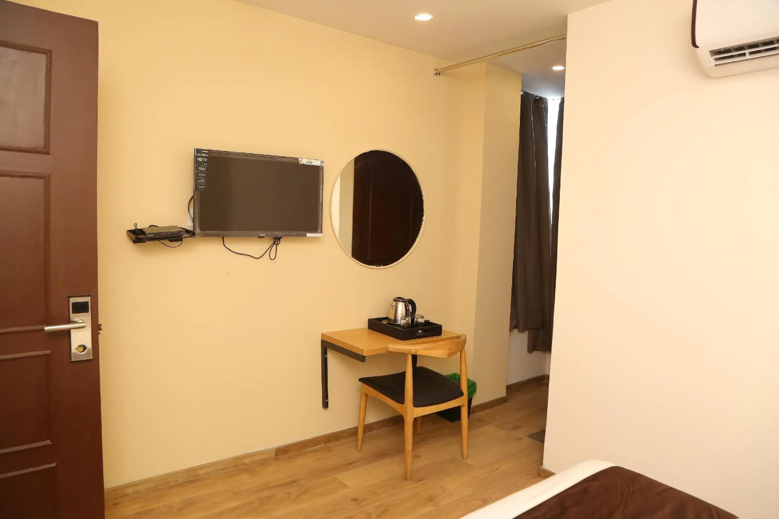 Bedroom in Vishnu Paradise