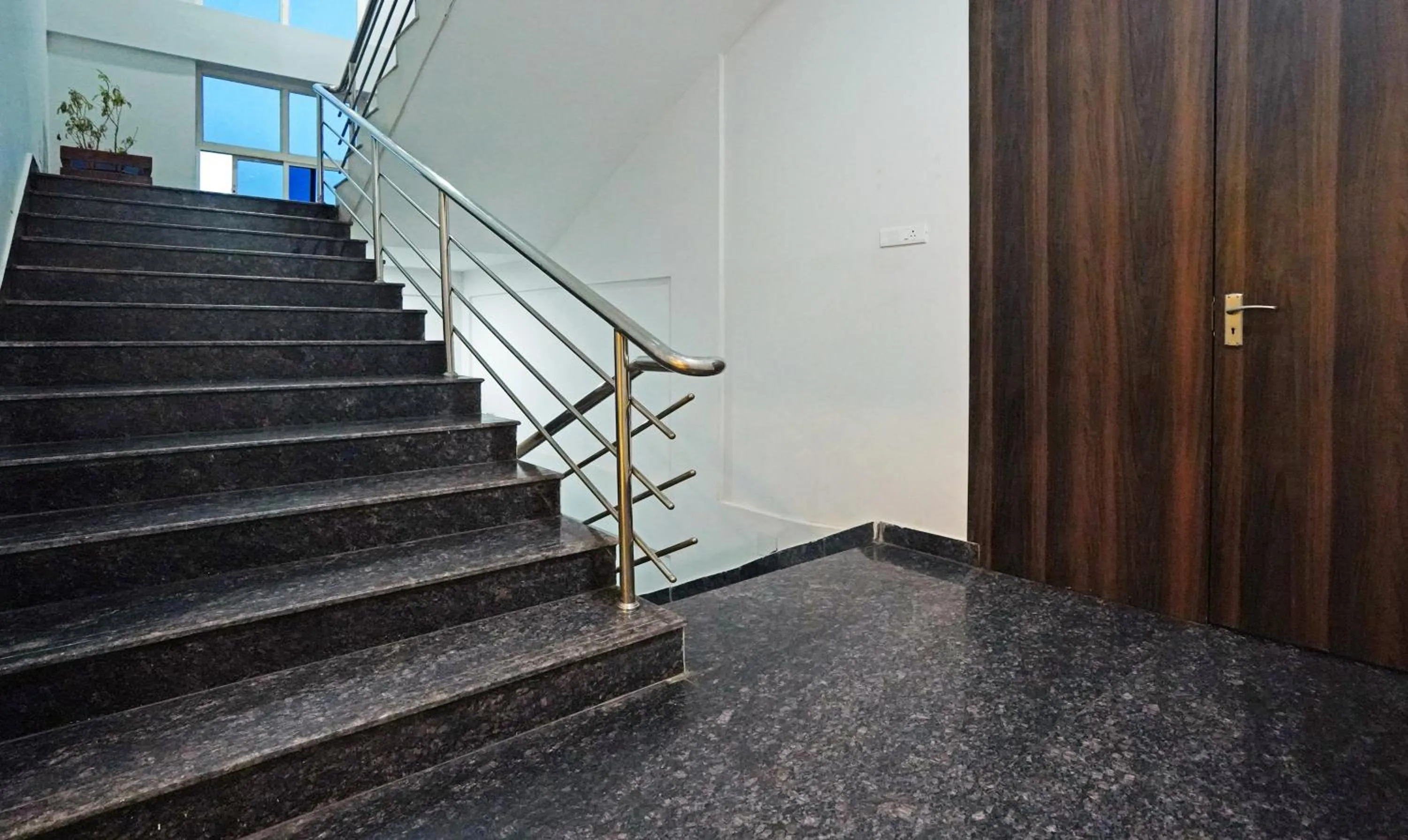 Lobby or reception in Treebo Lazystay Grand Patia