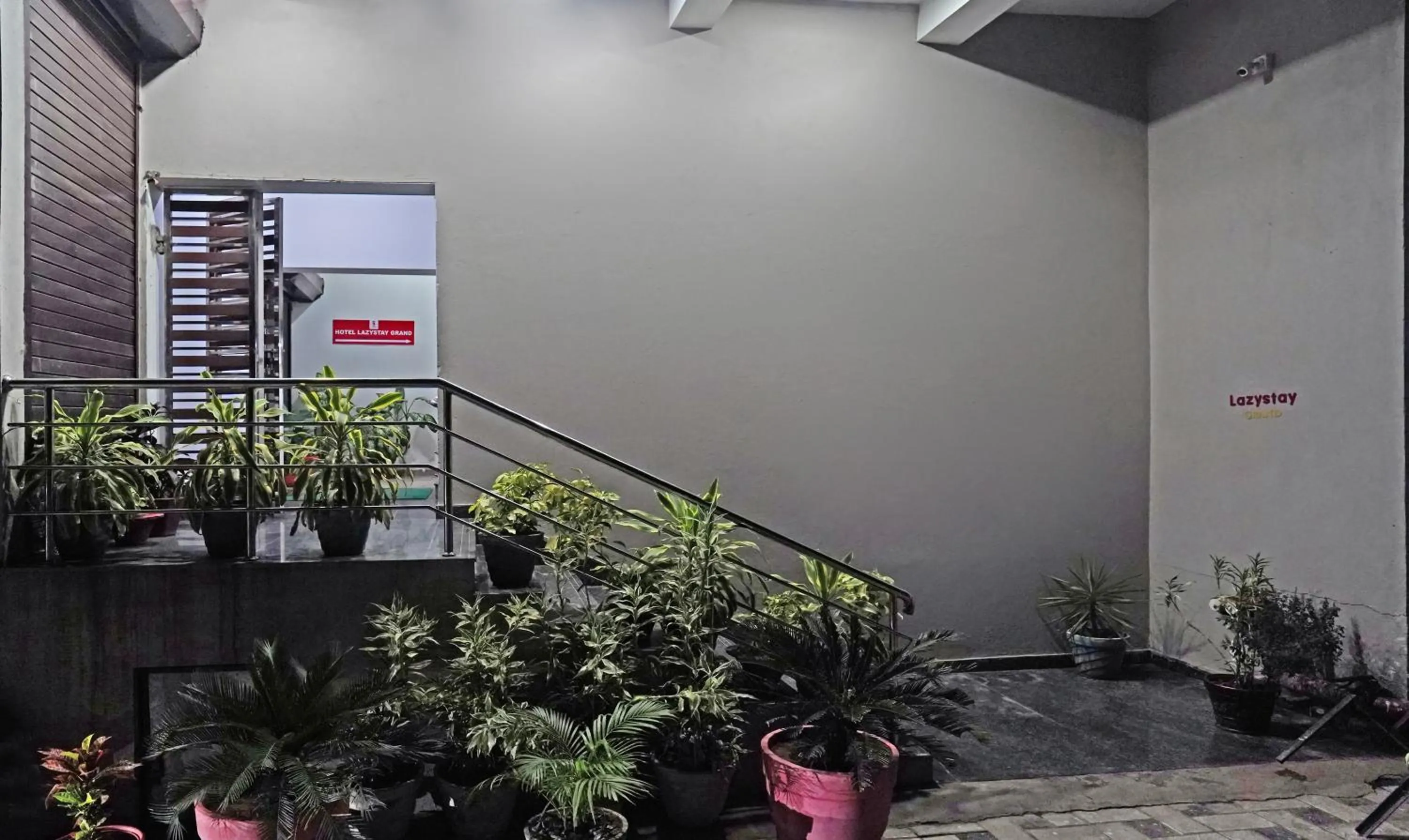 Garden view in Treebo Lazystay Grand Patia