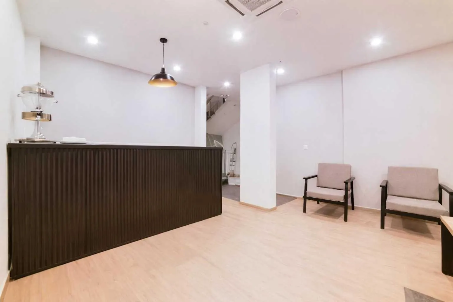 Lobby or reception in Townhouse Karmelaram Railway Station Sarjapur