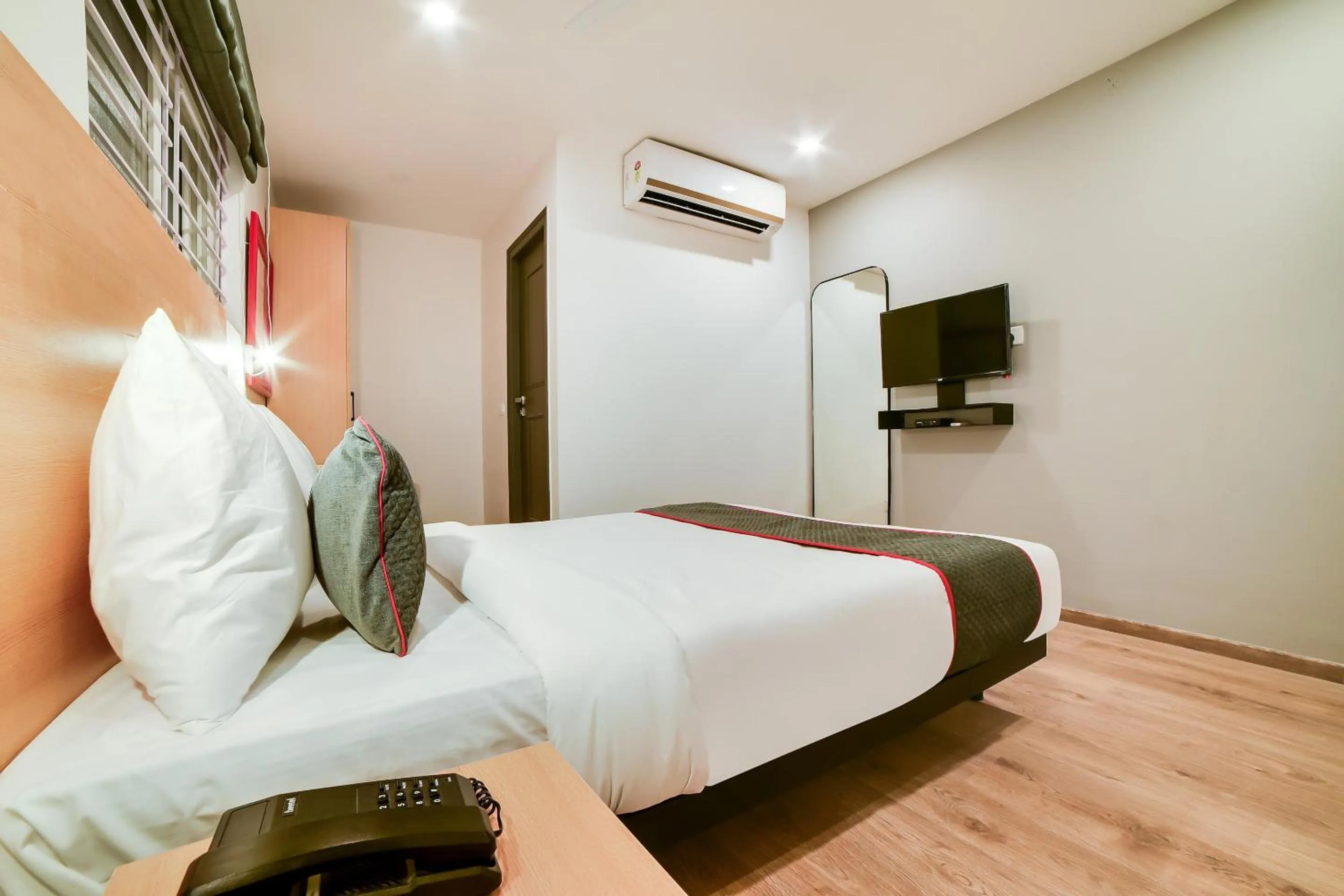 Bedroom, Bed in Townhouse Karmelaram Railway Station Sarjapur