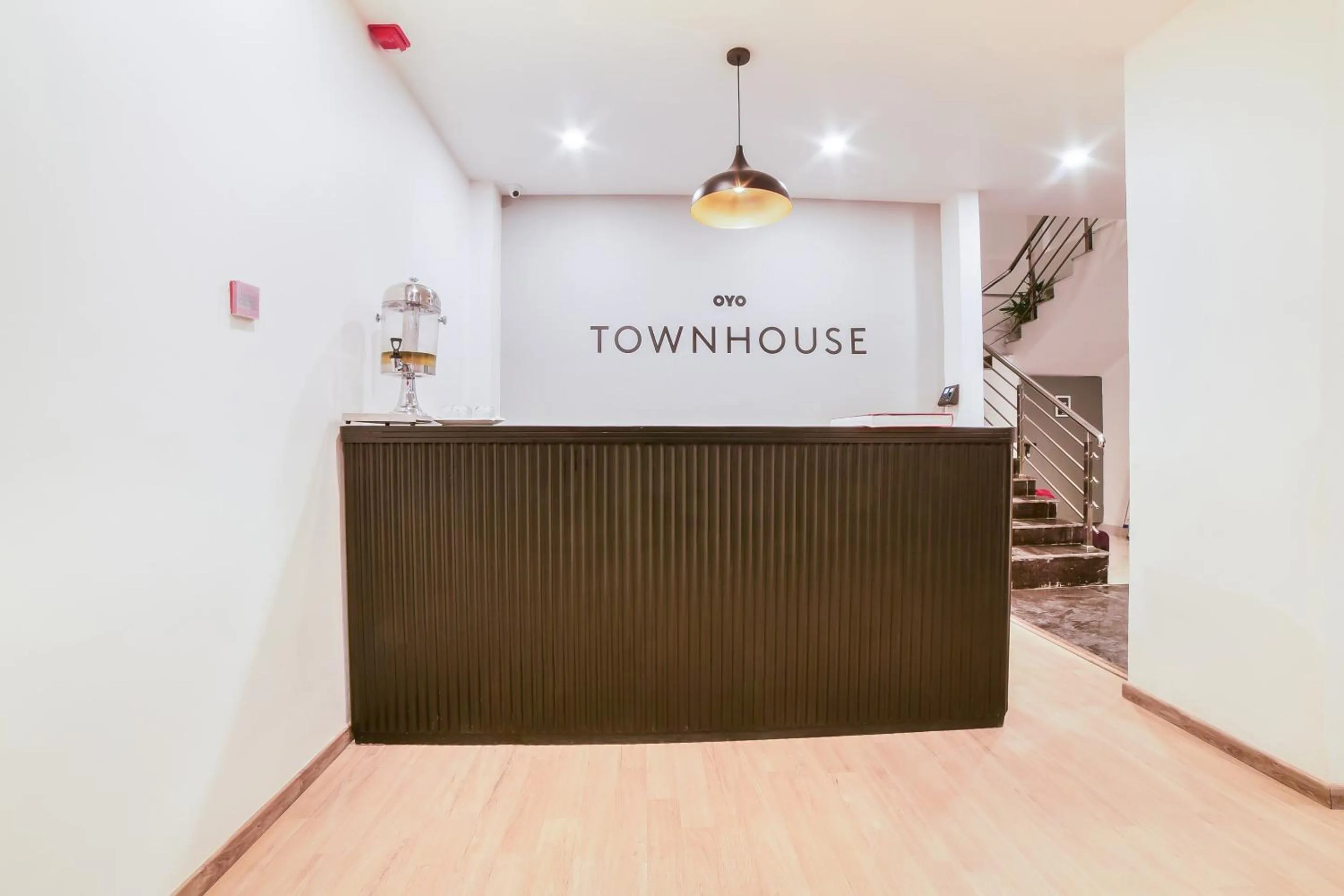 Lobby or reception in Townhouse Karmelaram Railway Station Sarjapur