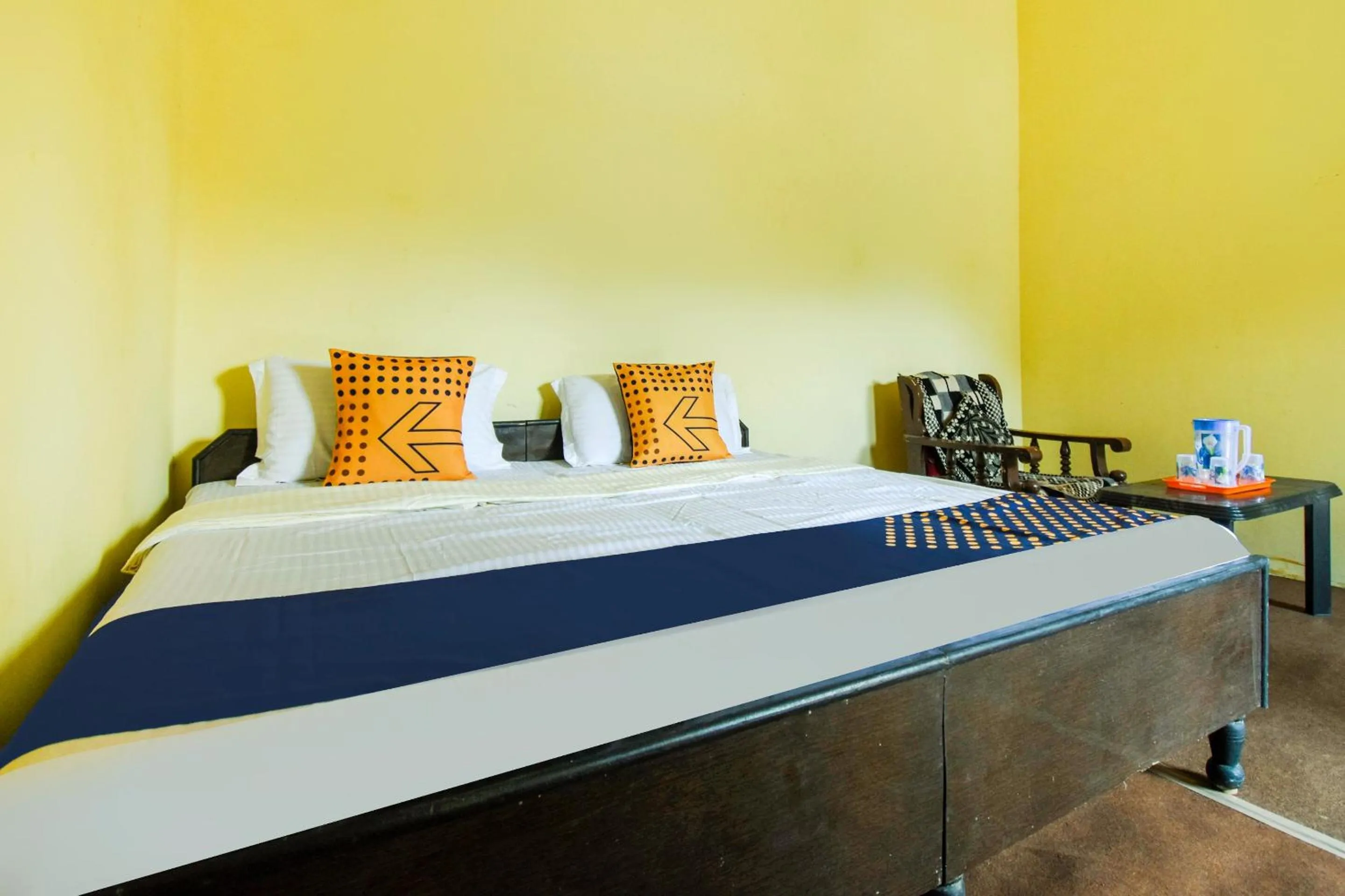 Bedroom in SPOT ON Saini Guest House