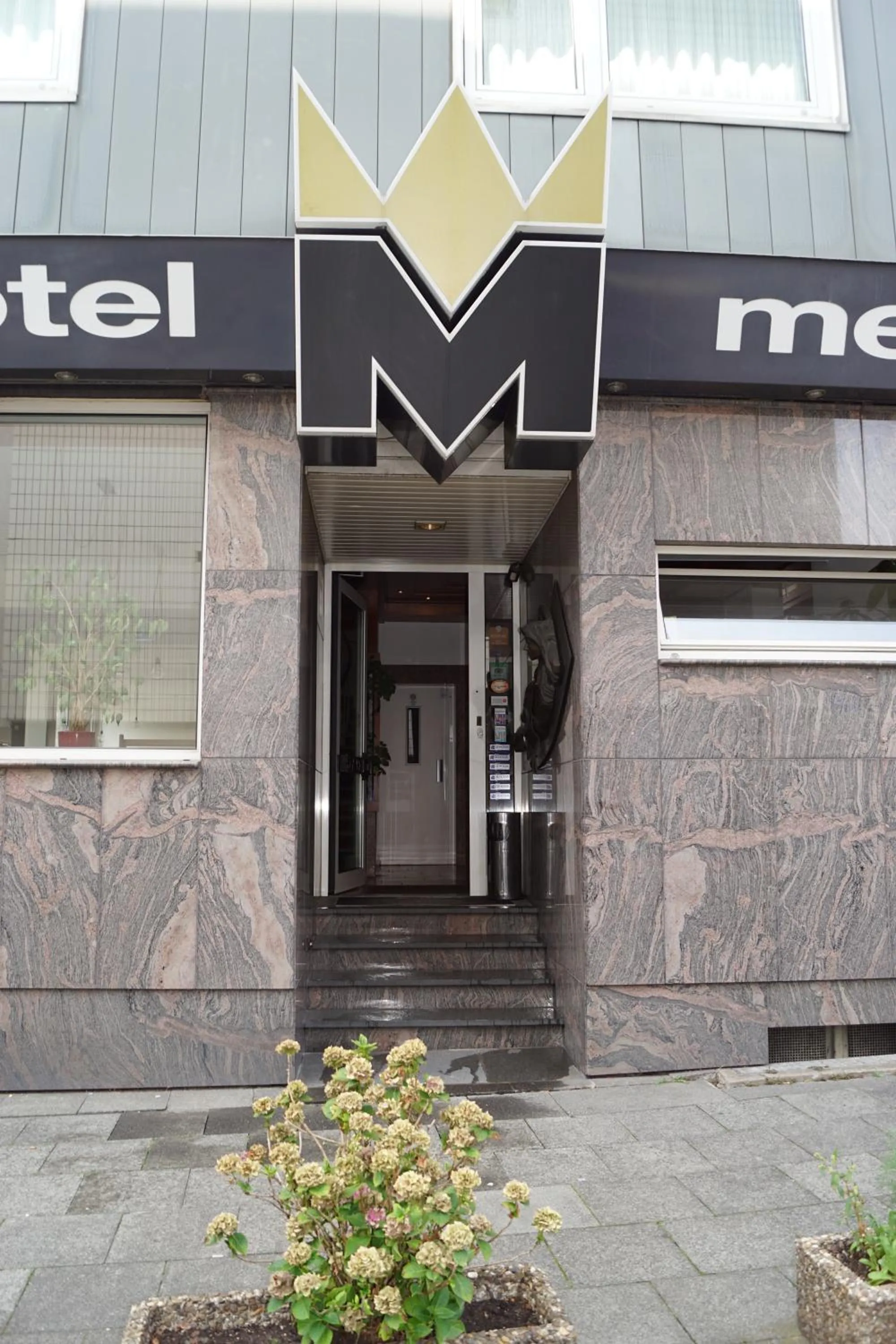 Facade/entrance in Hotel Merian