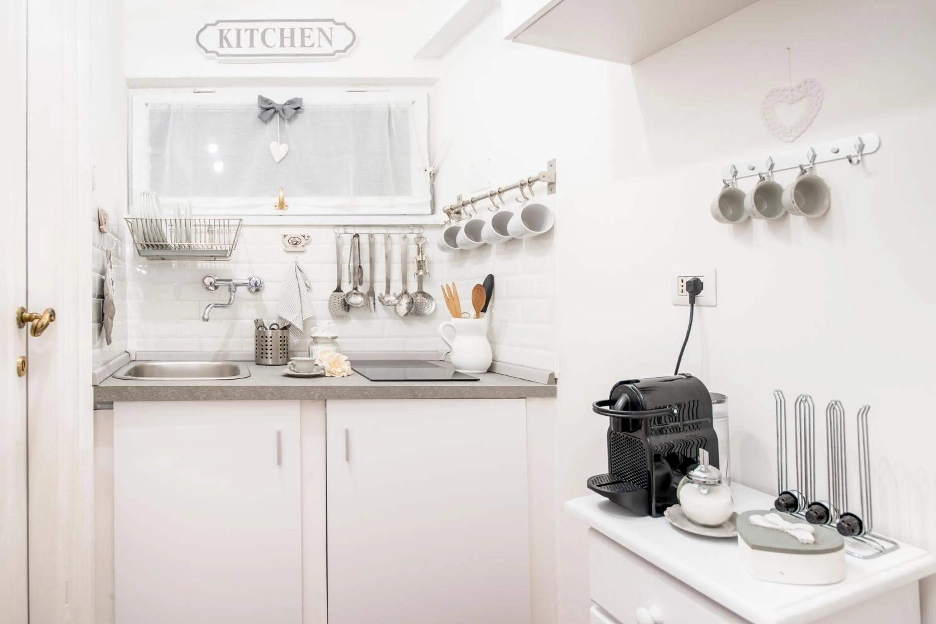 Coffee/tea facilities in Sweet Arco Farnese