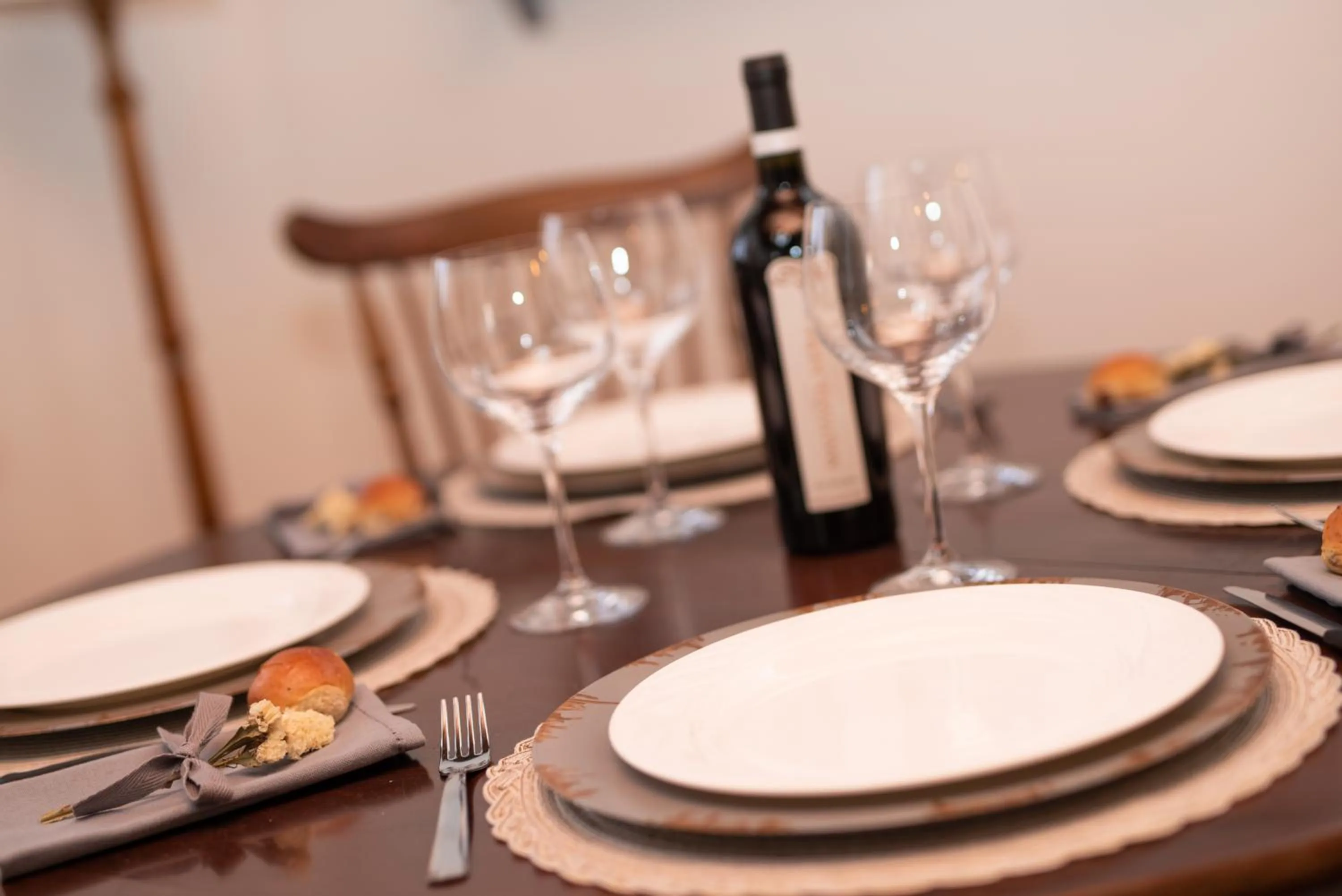 Dining area in Sweet Arco Farnese