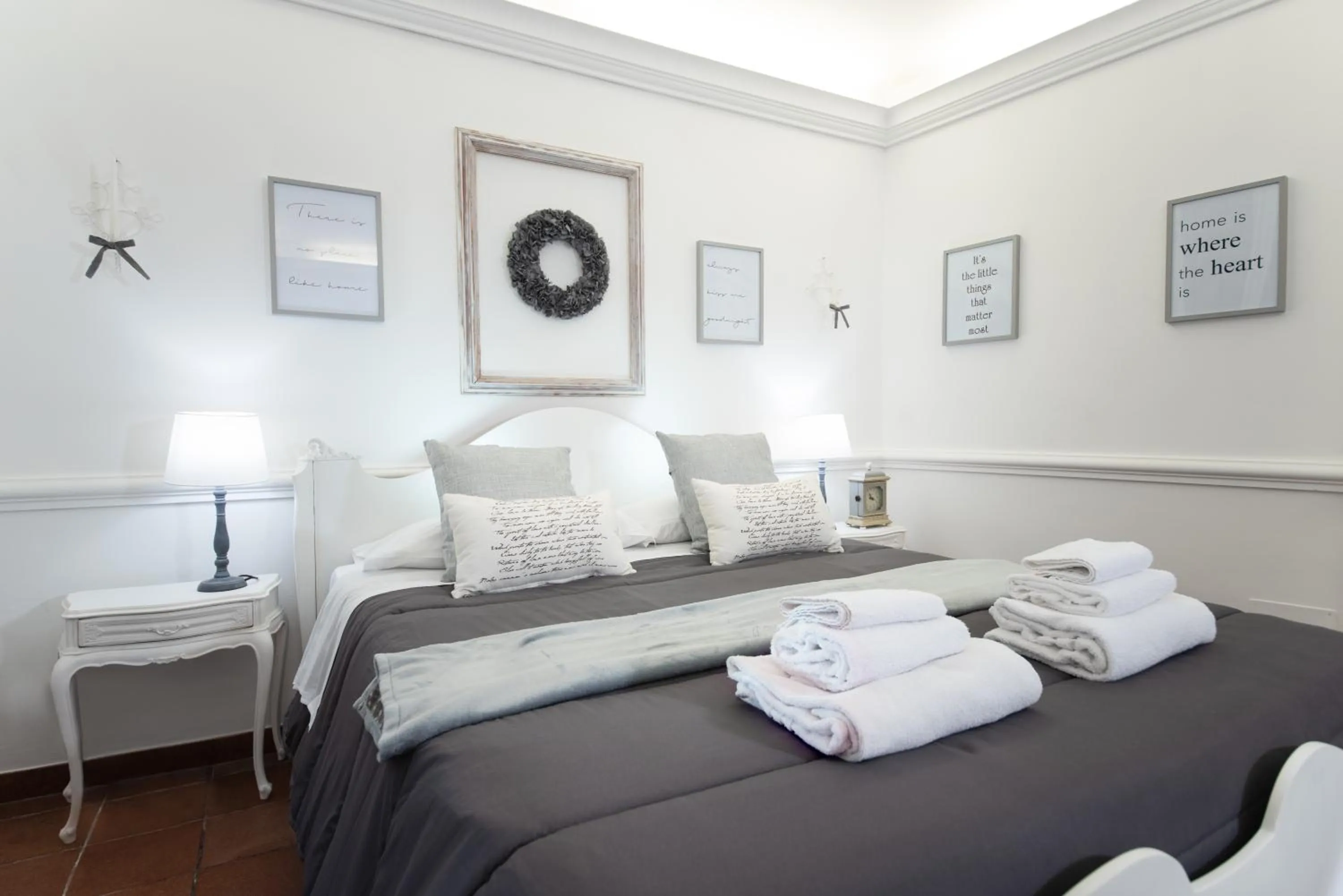 Bed in Sweet Arco Farnese