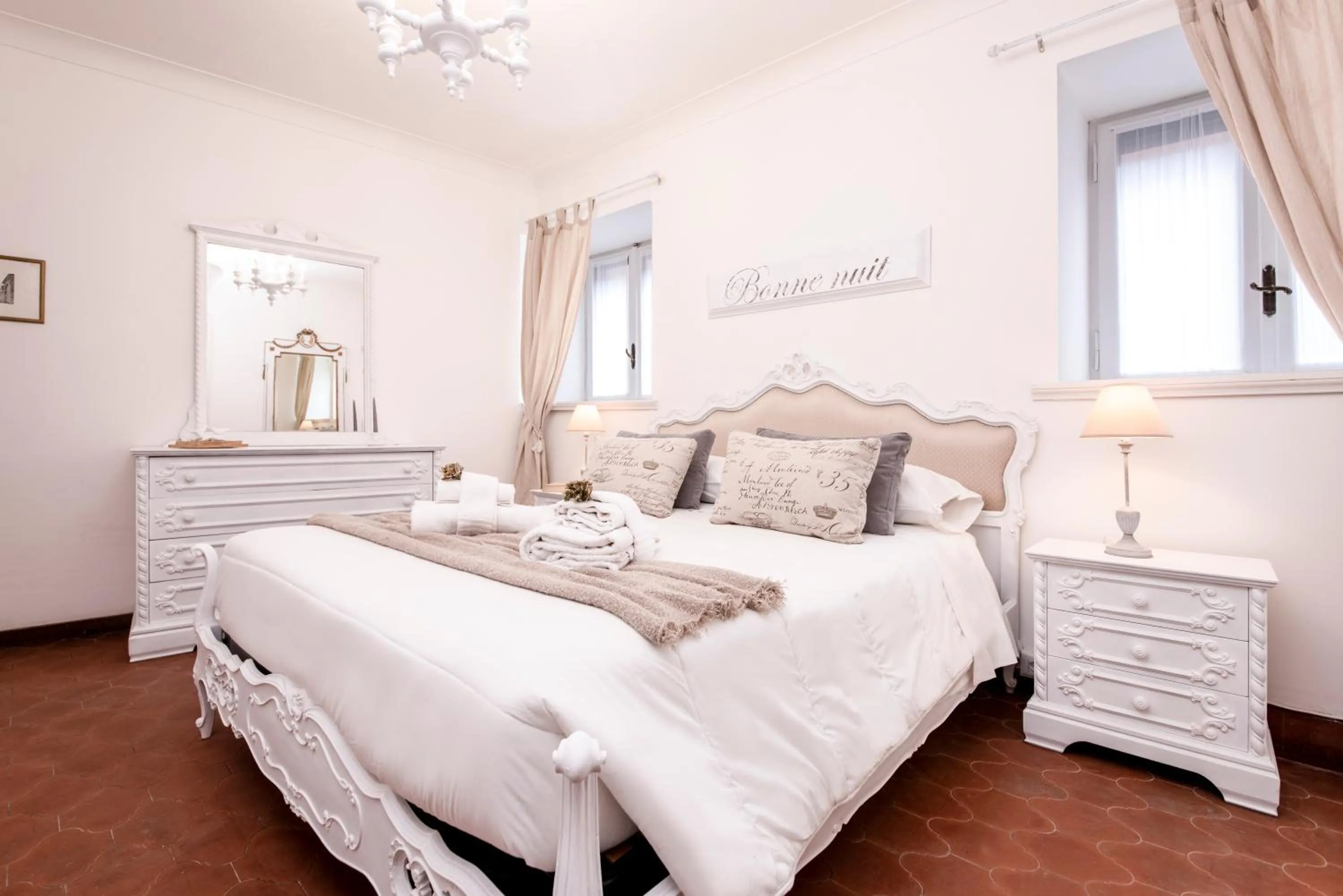 Bed in Sweet Arco Farnese