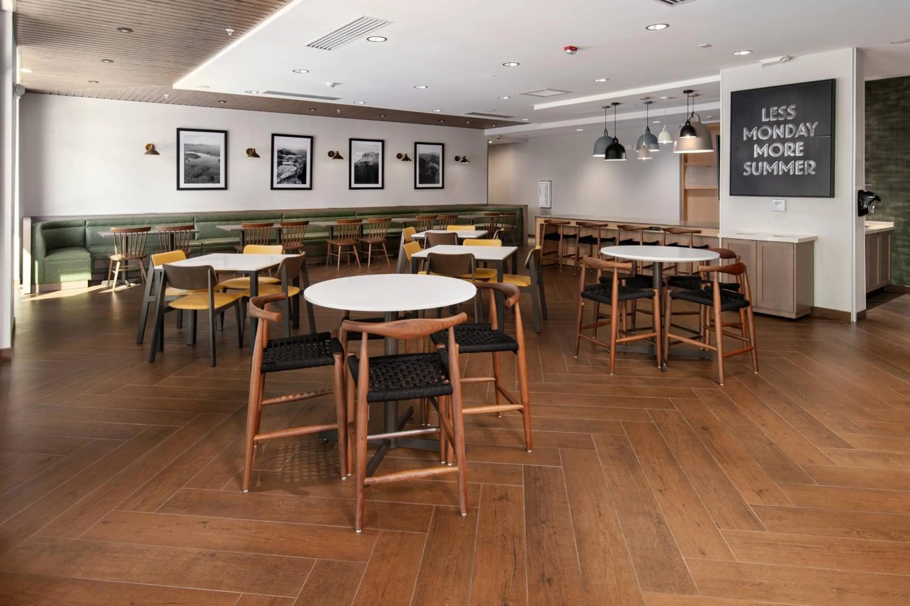 Breakfast in Fairfield Inn & Suites Morganton Historic Downtown