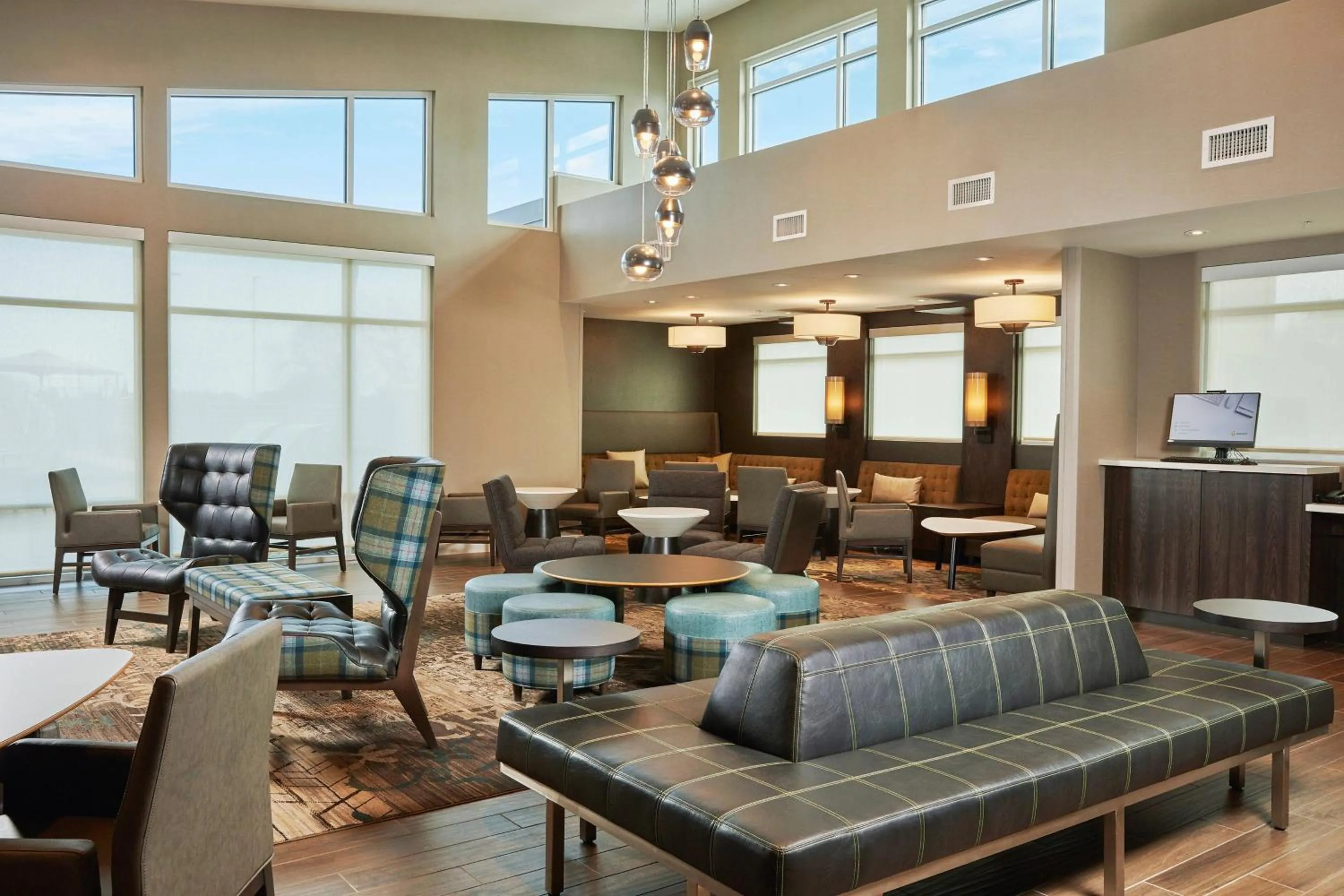 Lobby or reception in Residence Inn Sacramento Davis