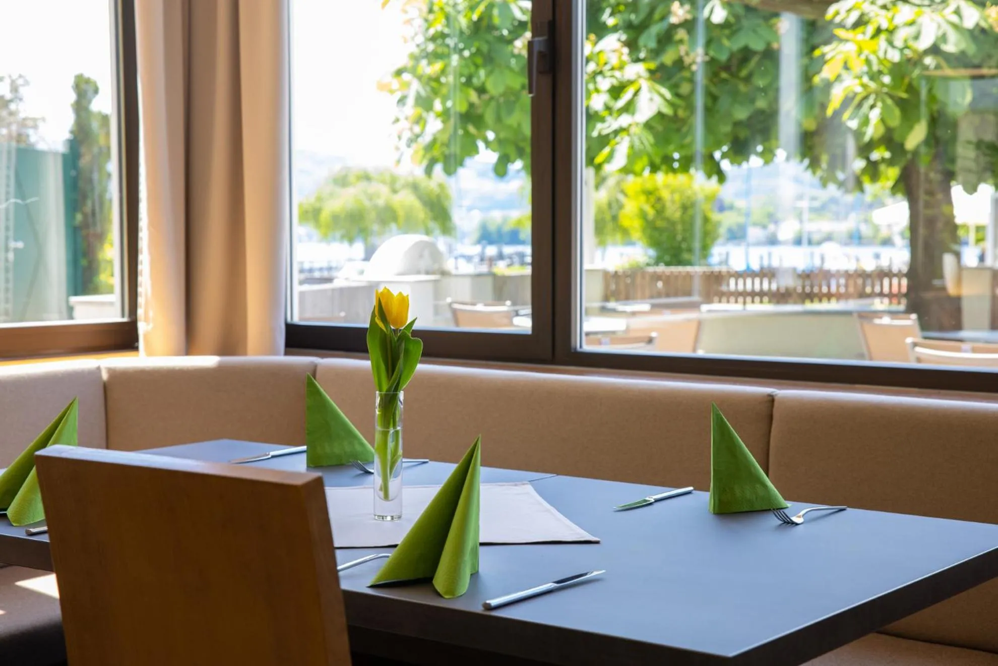 Breakfast in Seehotel im Weyer