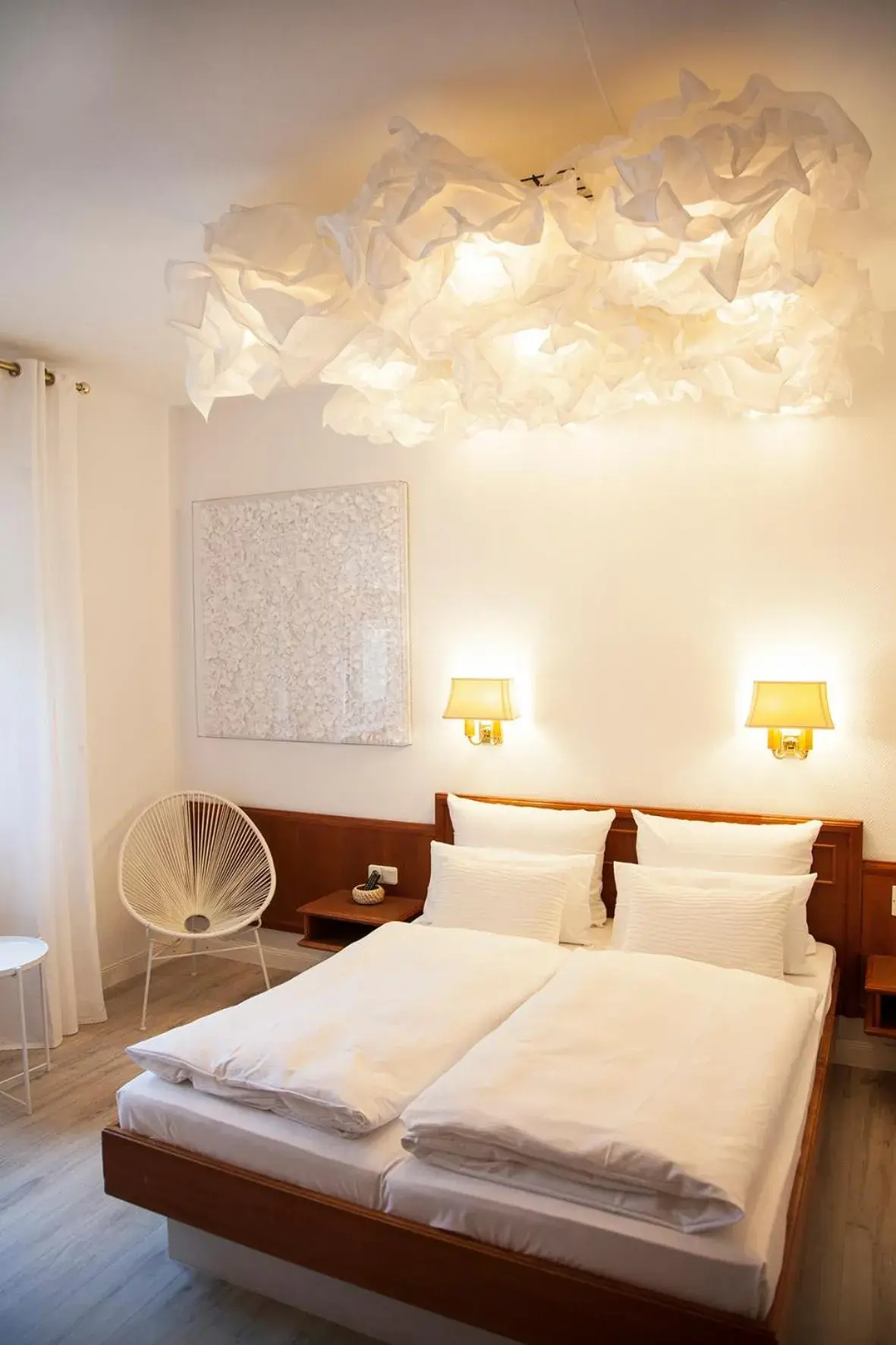 Charming Comfort in Boutique Hotel Krone München Charming Comfort in Boutique Hotel Krone München