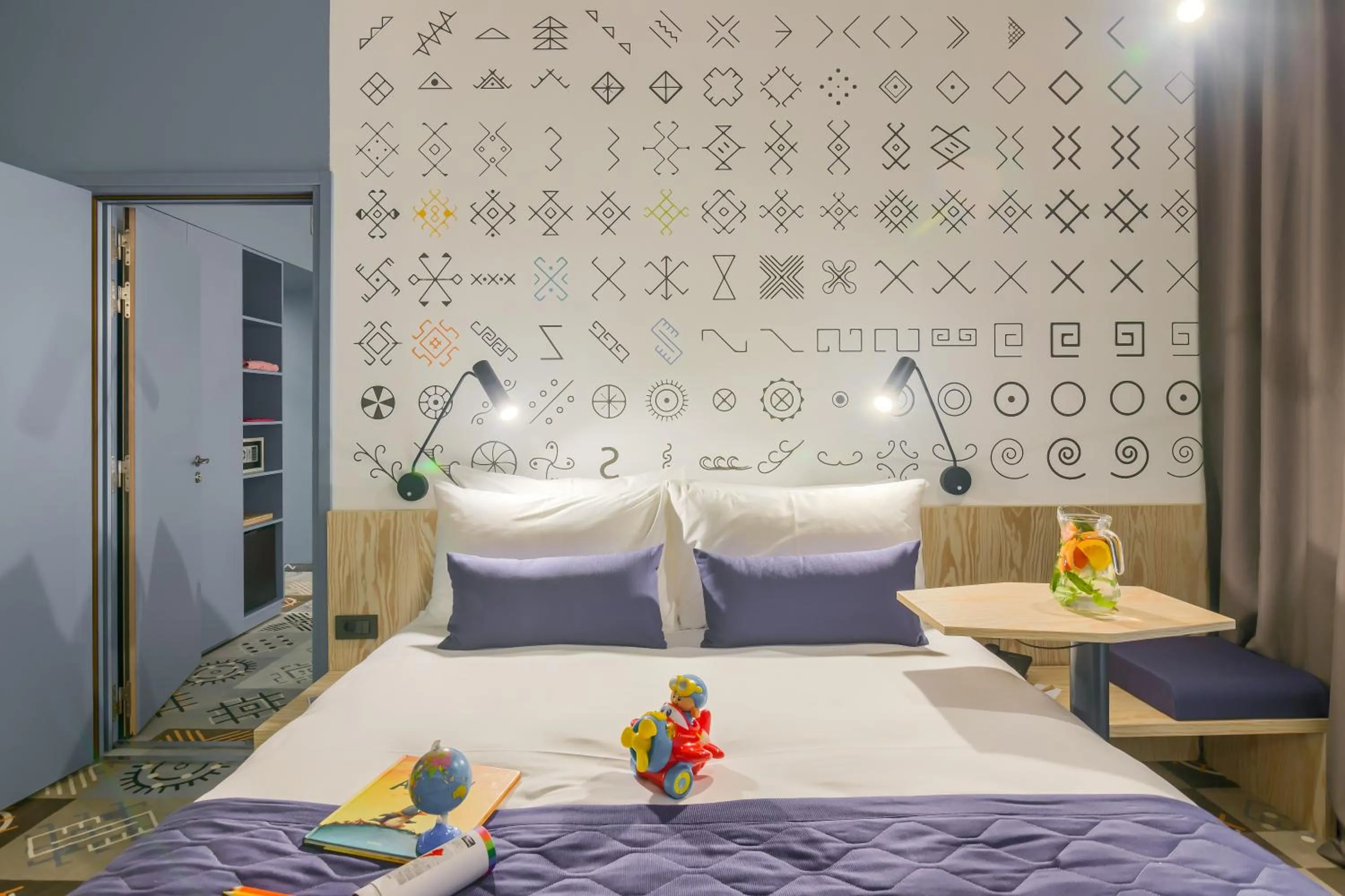 Photo of the whole room, Bed in ibis Styles Bucharest City Center