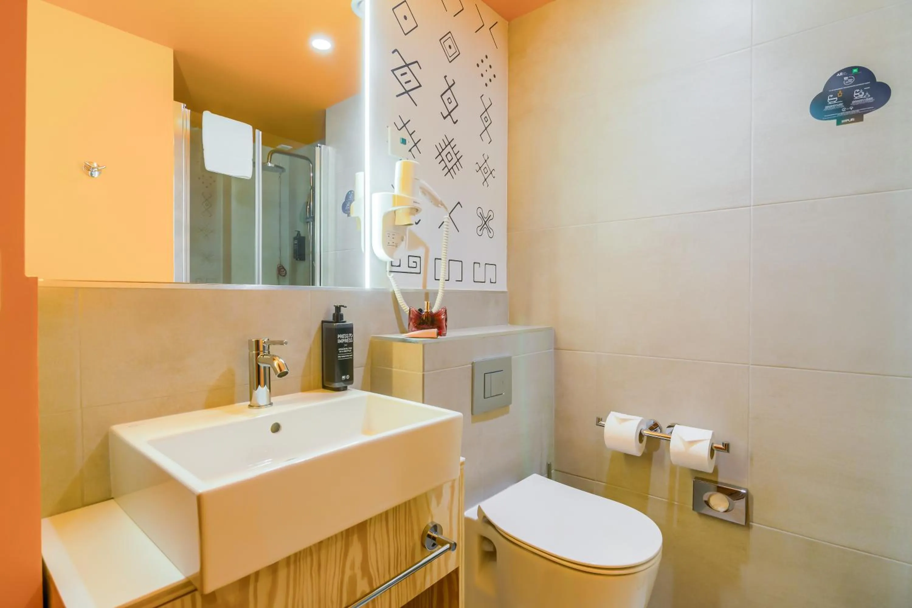 Bathroom in ibis Styles Bucharest City Center