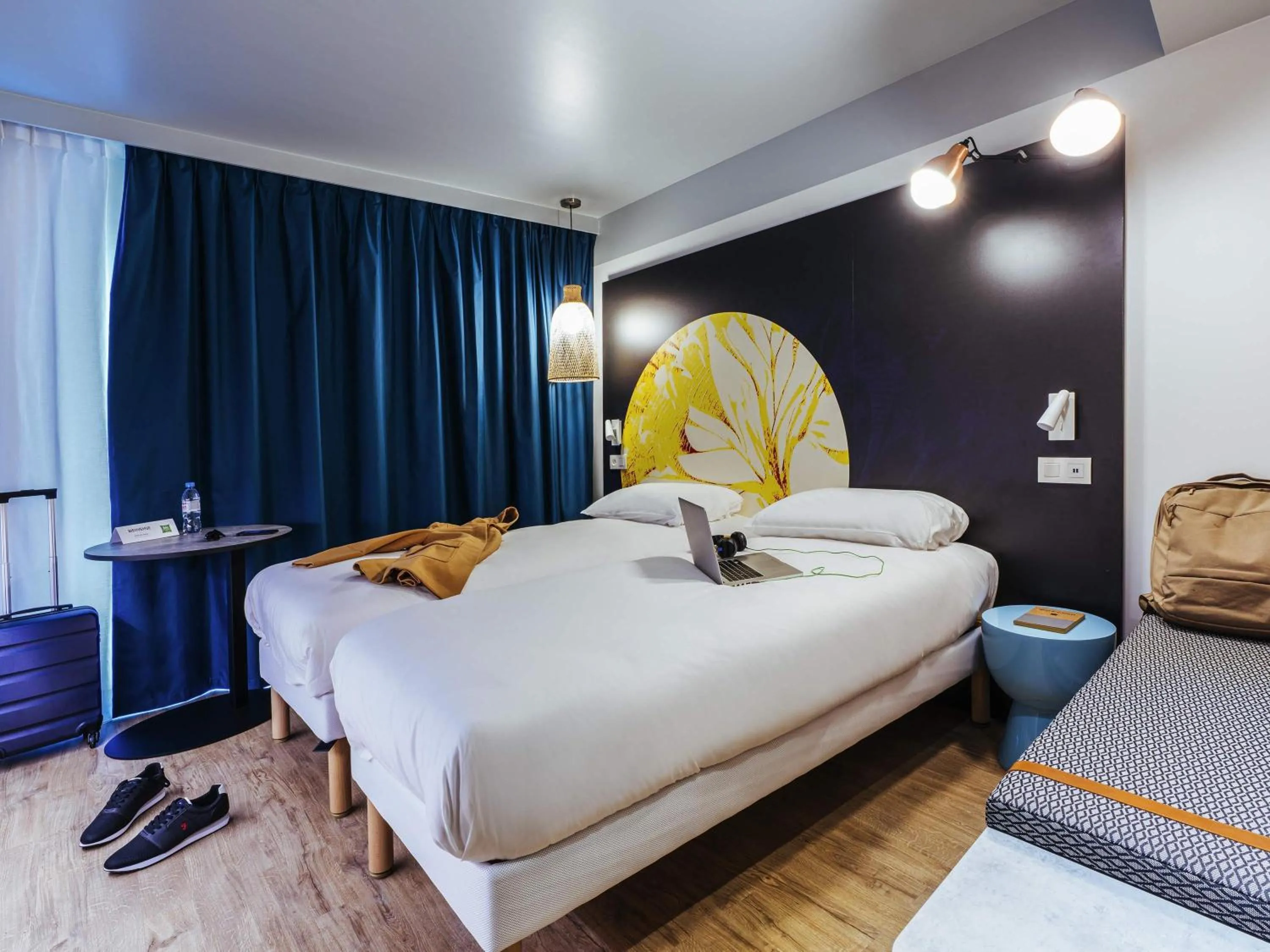 Bedroom, Bed in ibis Styles Le Treport Mers Les Bains
