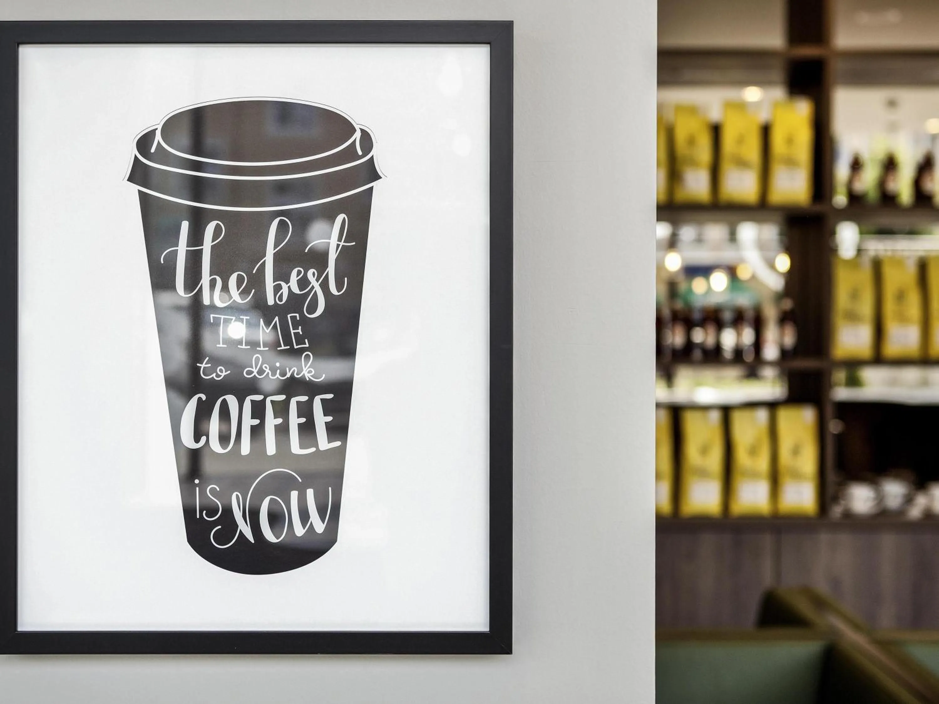 Lounge or bar in ibis Styles Klagenfurt am Woerthersee