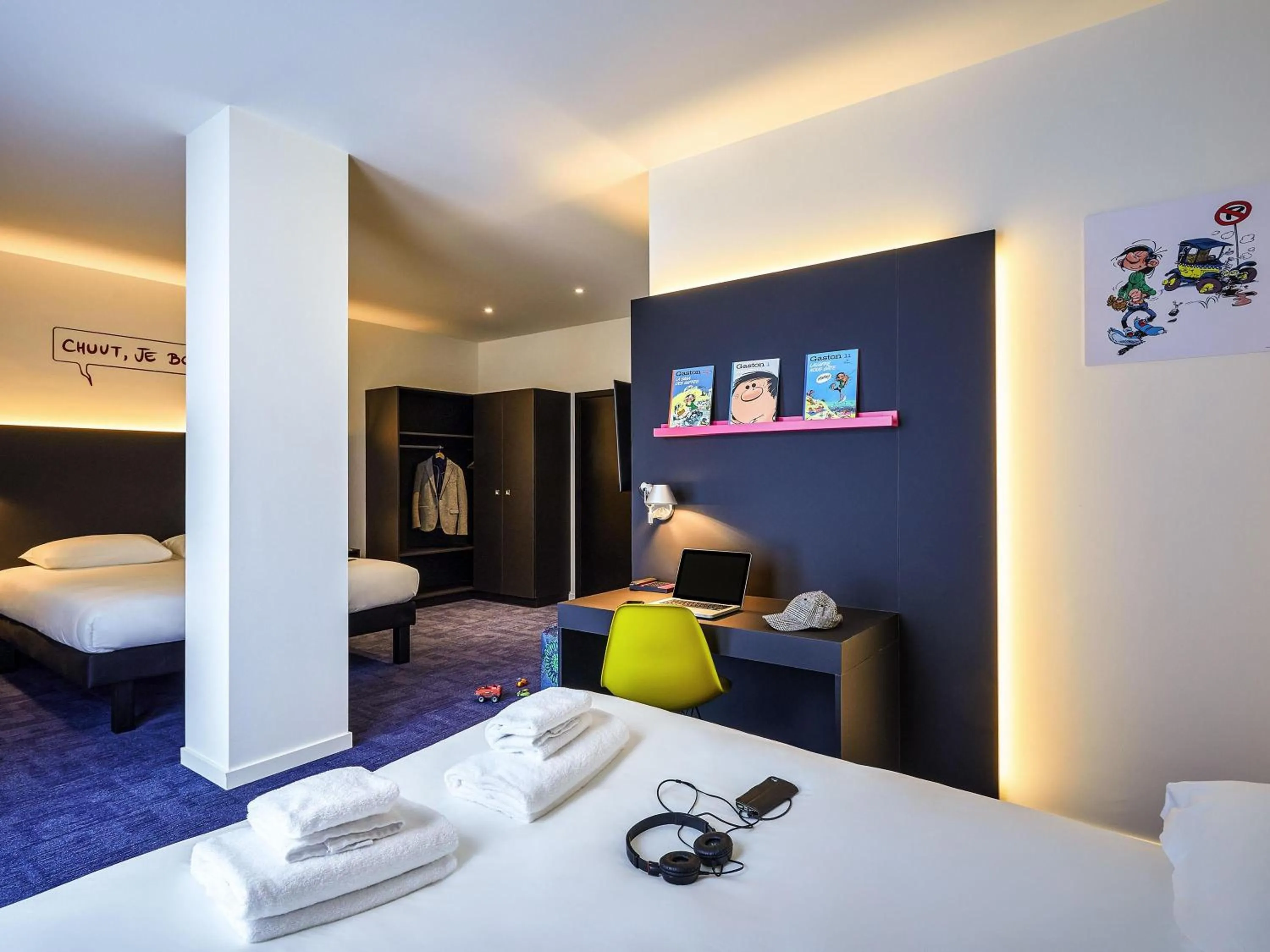 Bedroom, Bed in ibis Styles Liege Guillemins