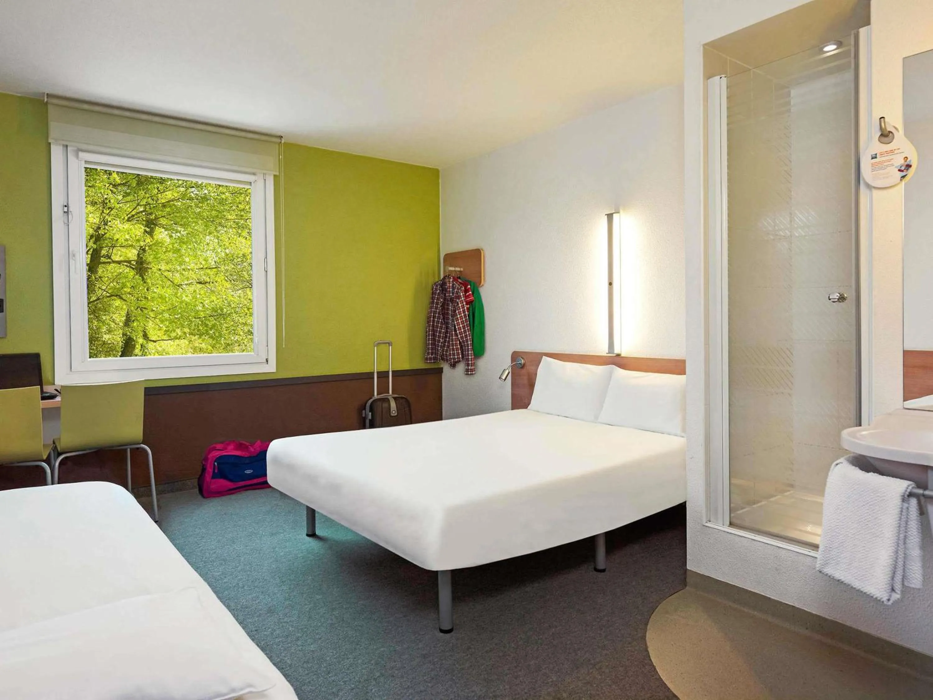 Bedroom, Bed in ibis budget Wrocław Stadion