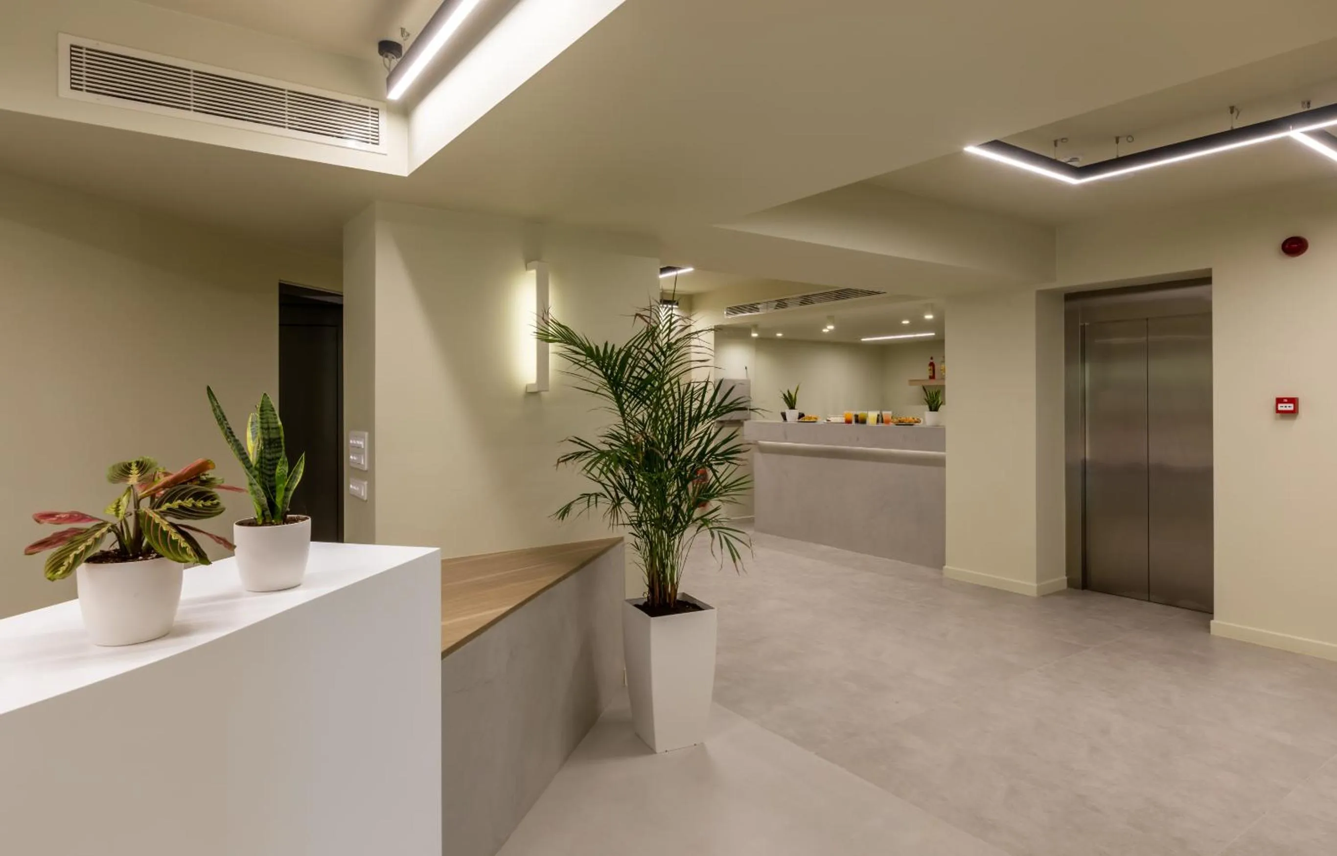 Lobby or reception in White Olive Elite Rethymno