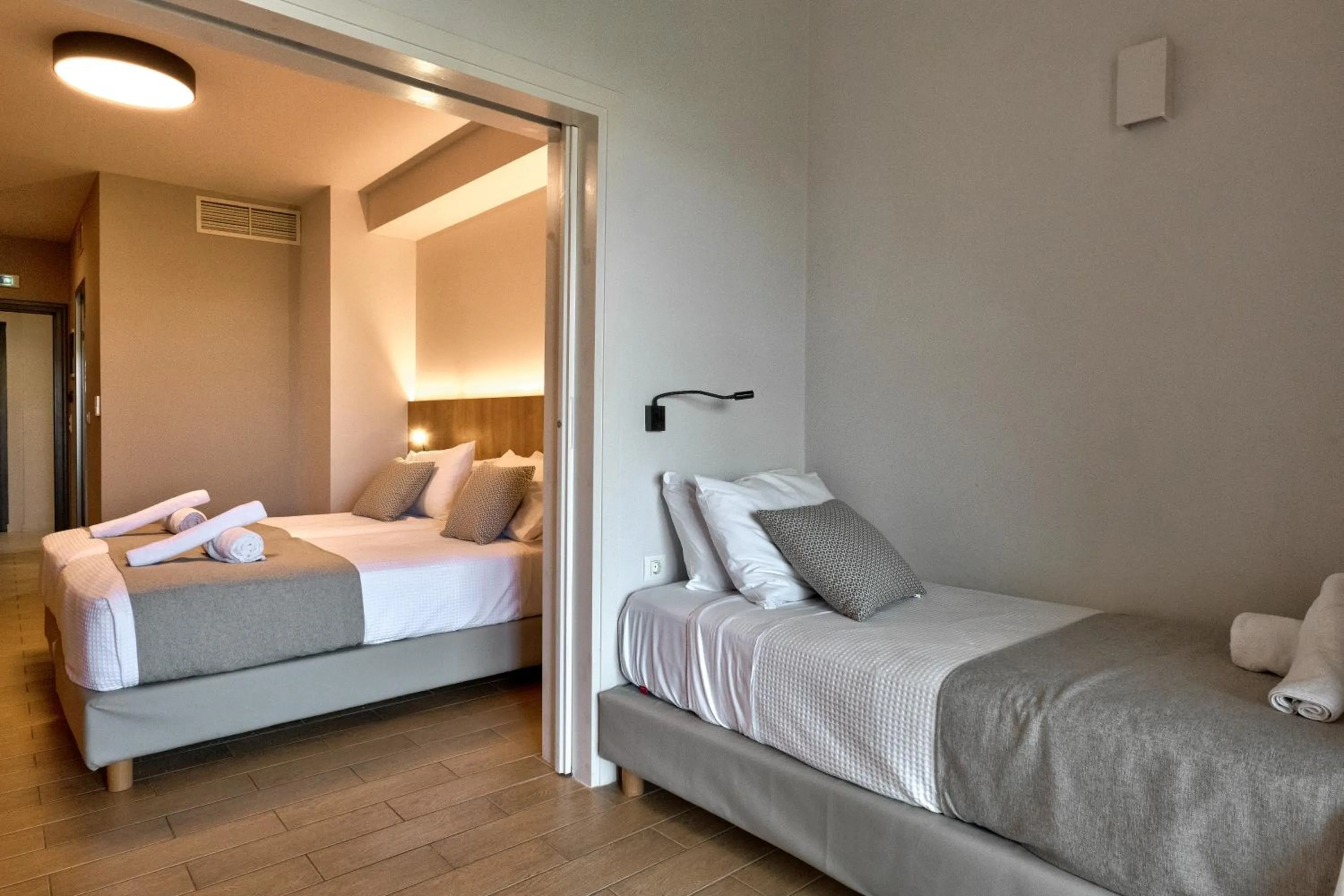 Bedroom, Bed in White Olive Elite Rethymno