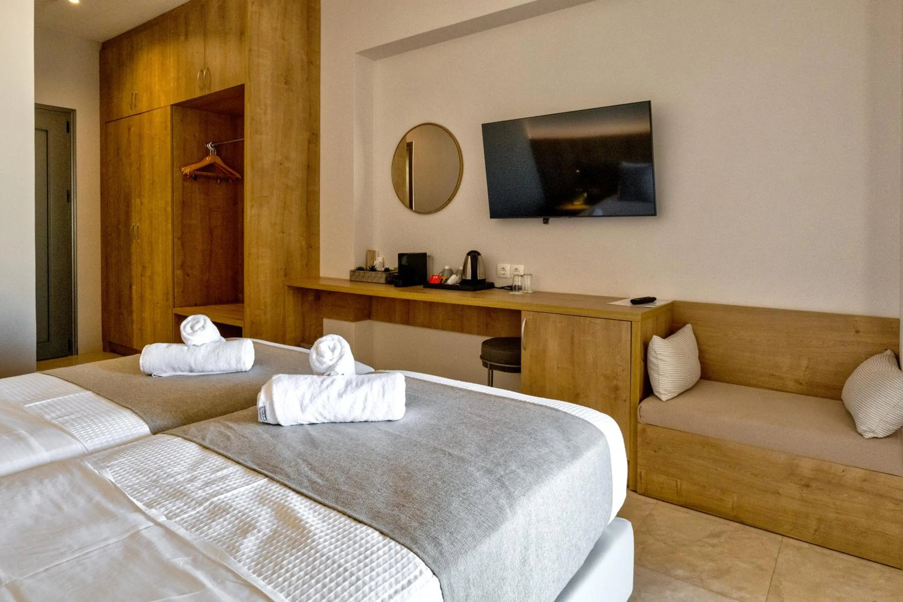 Bedroom, Bed in White Olive Elite Rethymno