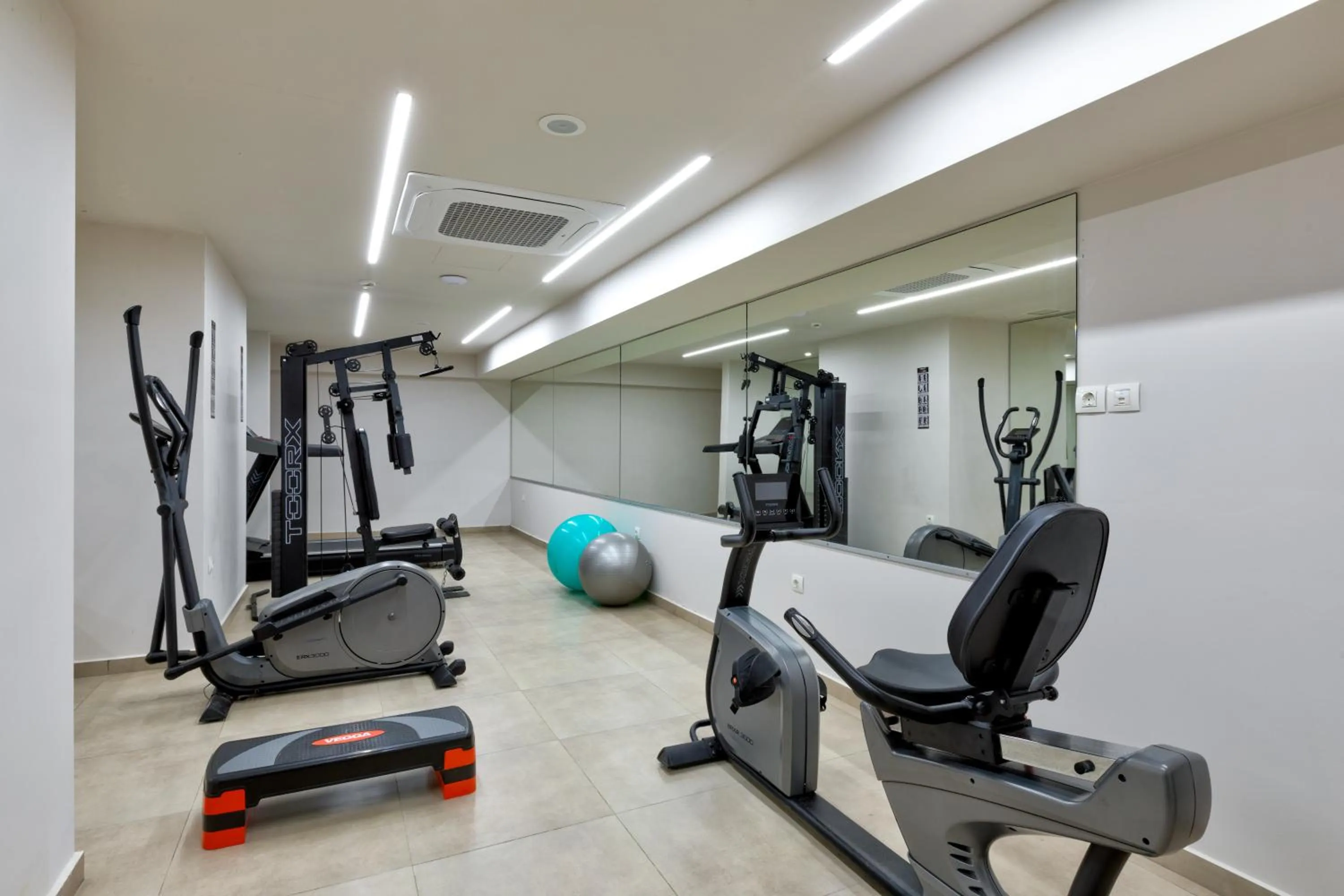 Fitness centre/facilities in White Olive Elite Rethymno