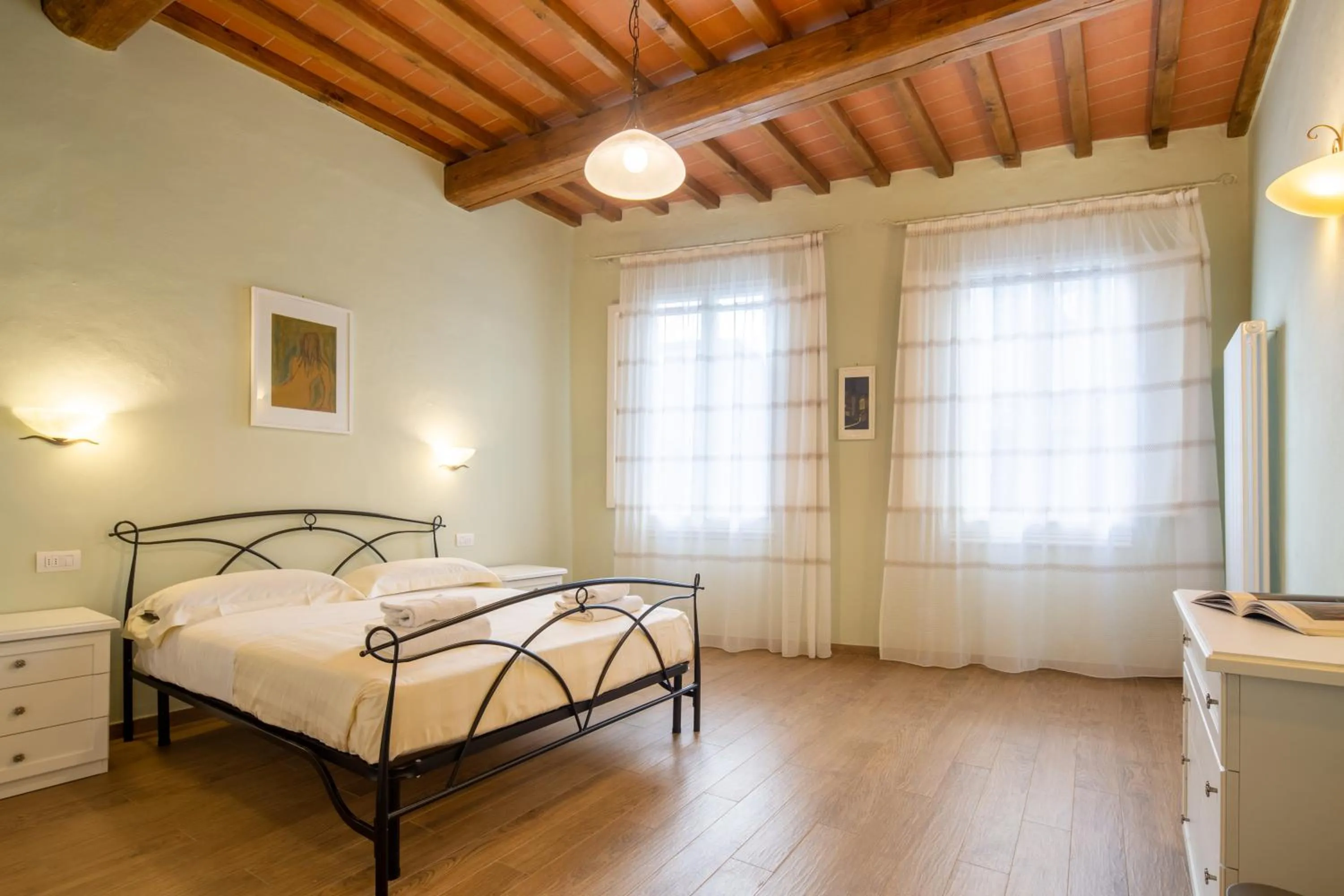 Santo Spirito Bright Flat by Mmega