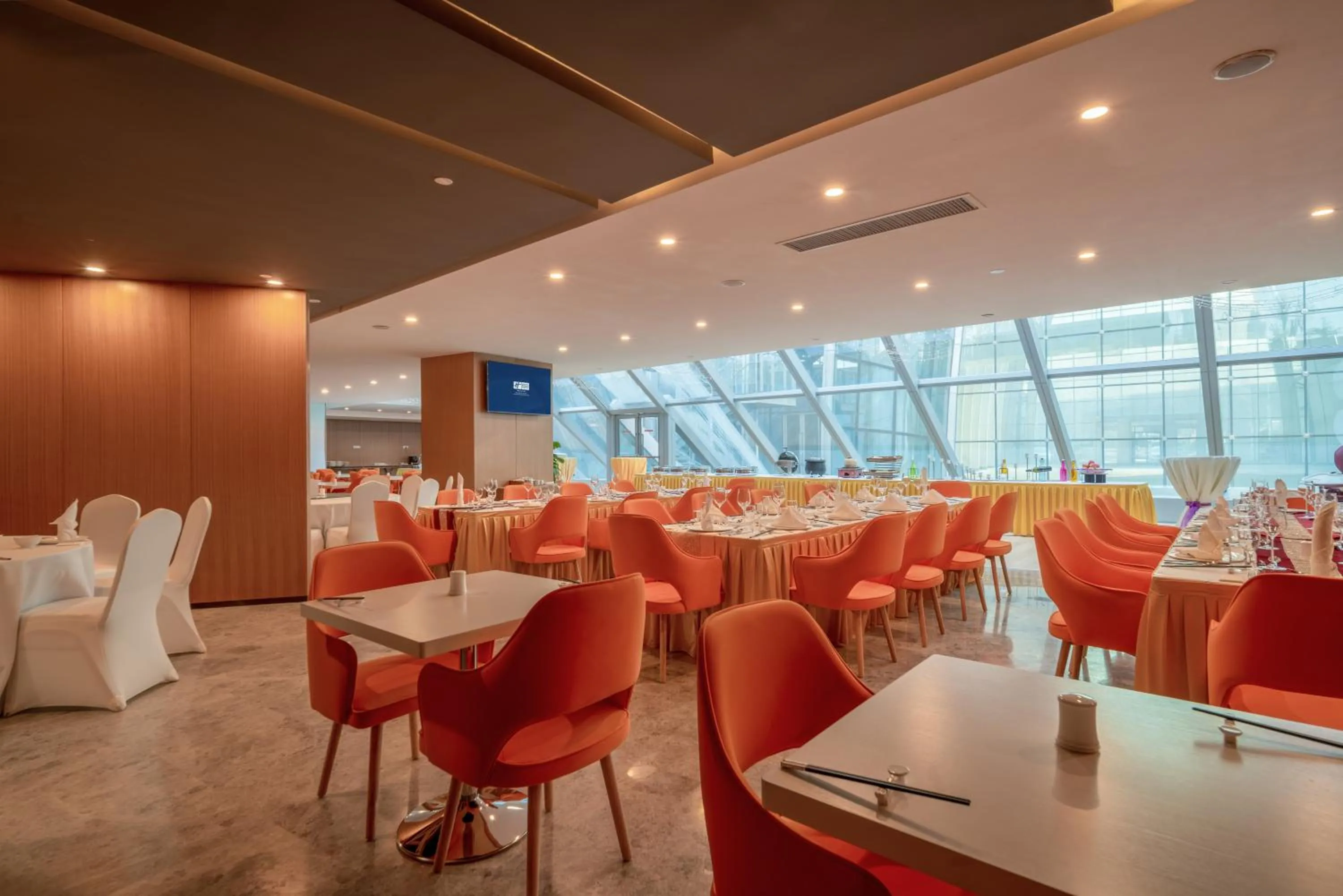 Breakfast in Holiday Inn Express Qingdao Innovation Park by IHG